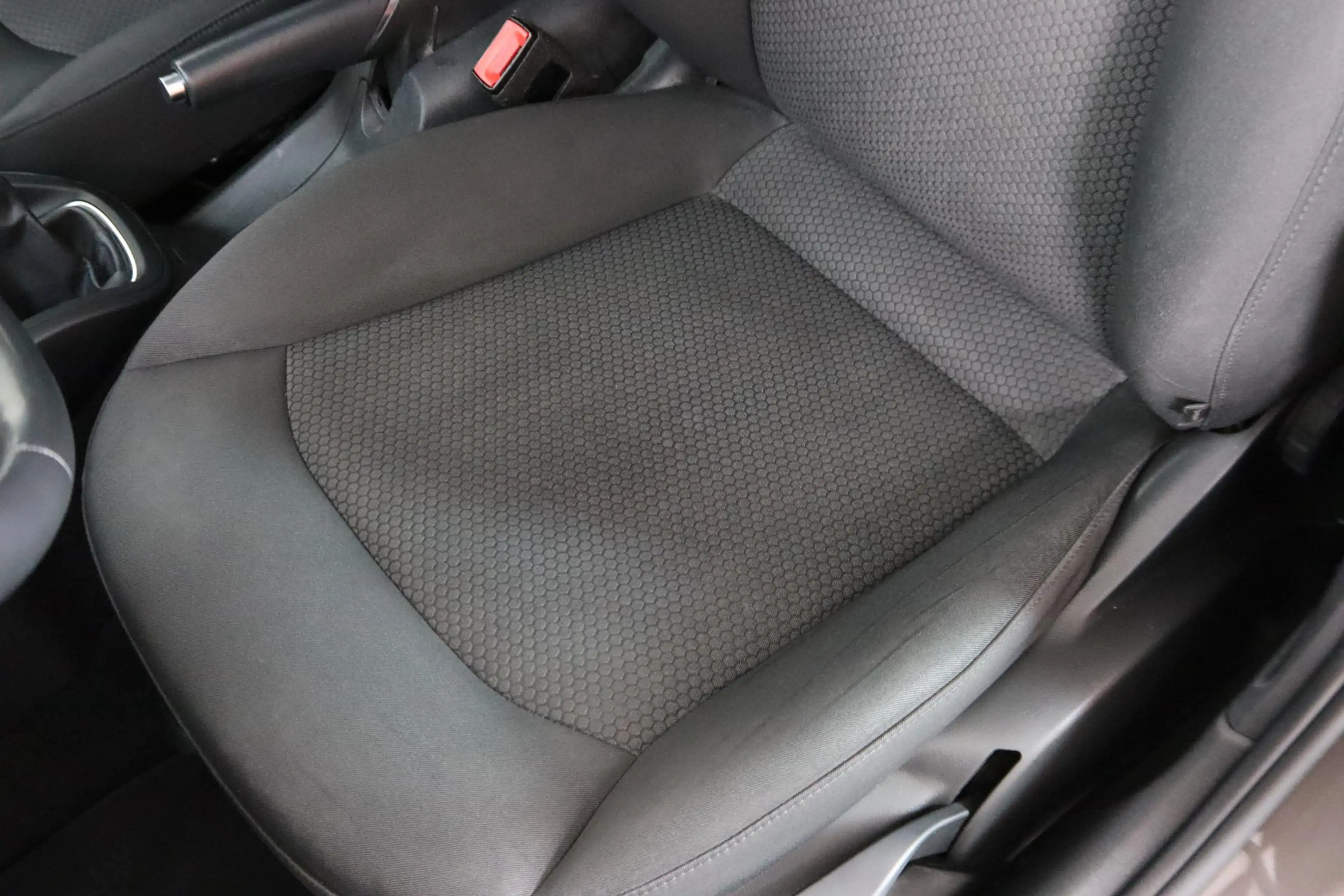 Audi A1 Sportback 1.0 TFSI S-line LED, BOSE, Bluetooth, St — photo 25