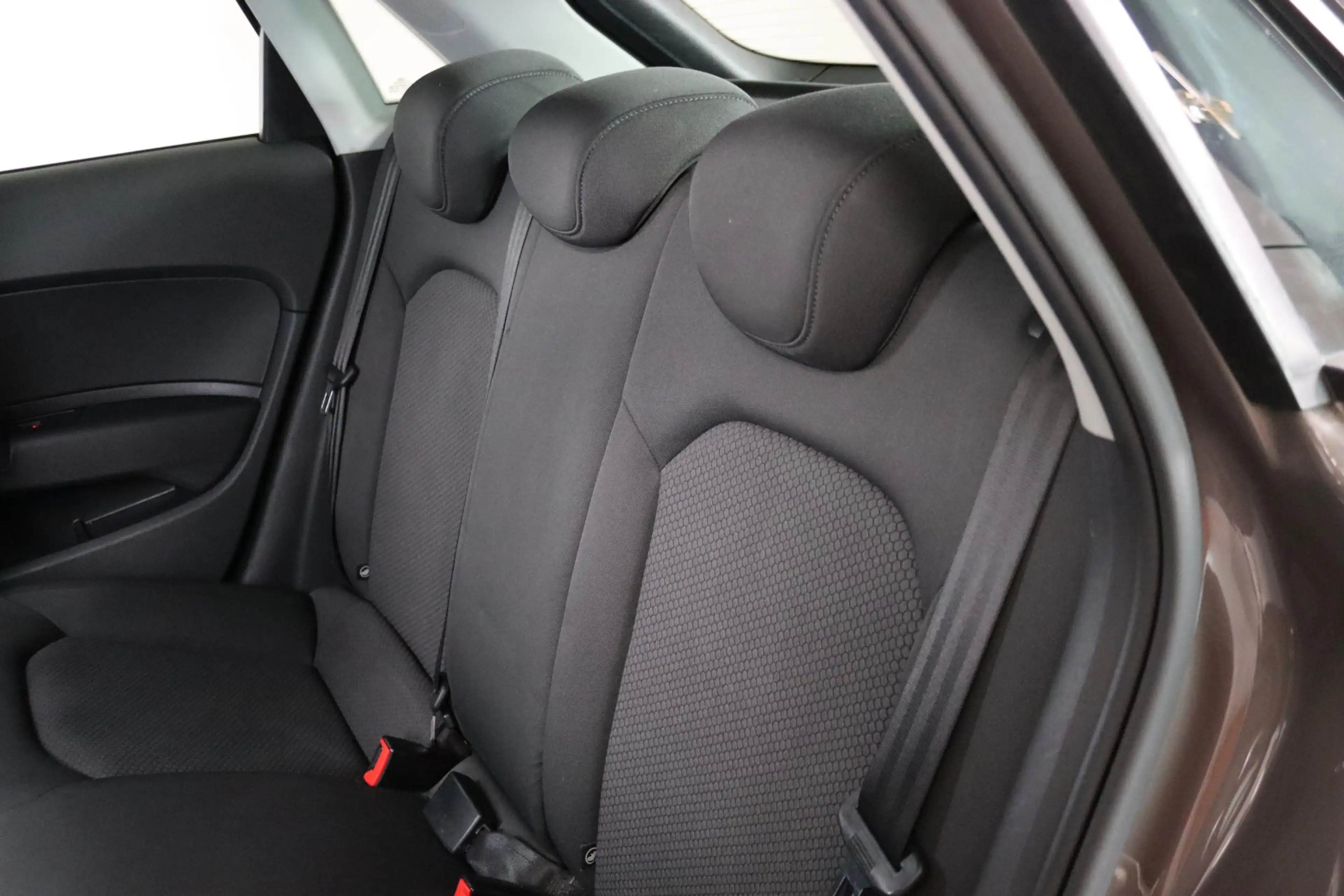 Audi A1 Sportback 1.0 TFSI S-line LED, BOSE, Bluetooth, St — photo 27