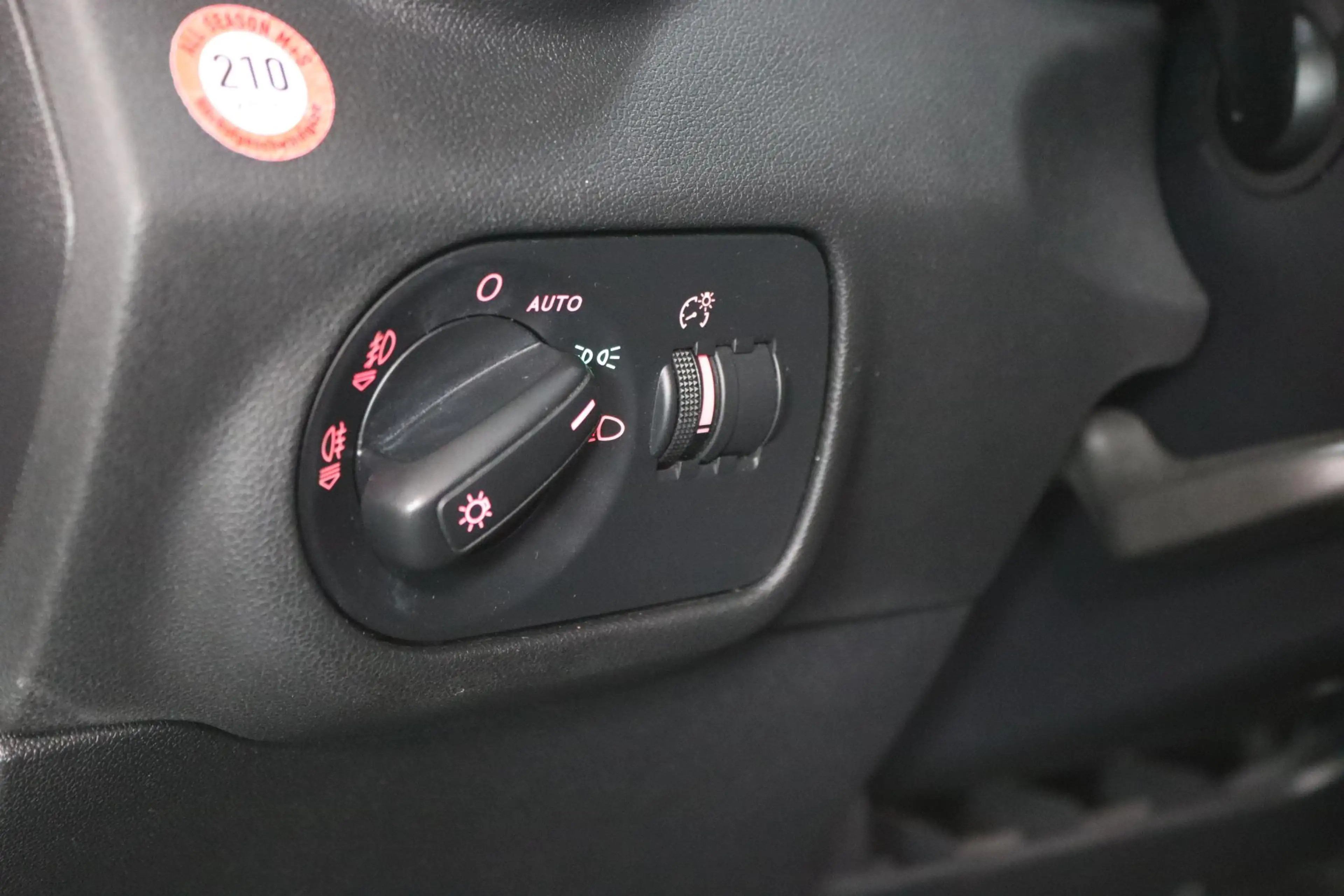Audi A1 Sportback 1.0 TFSI S-line LED, BOSE, Bluetooth, St — photo 30