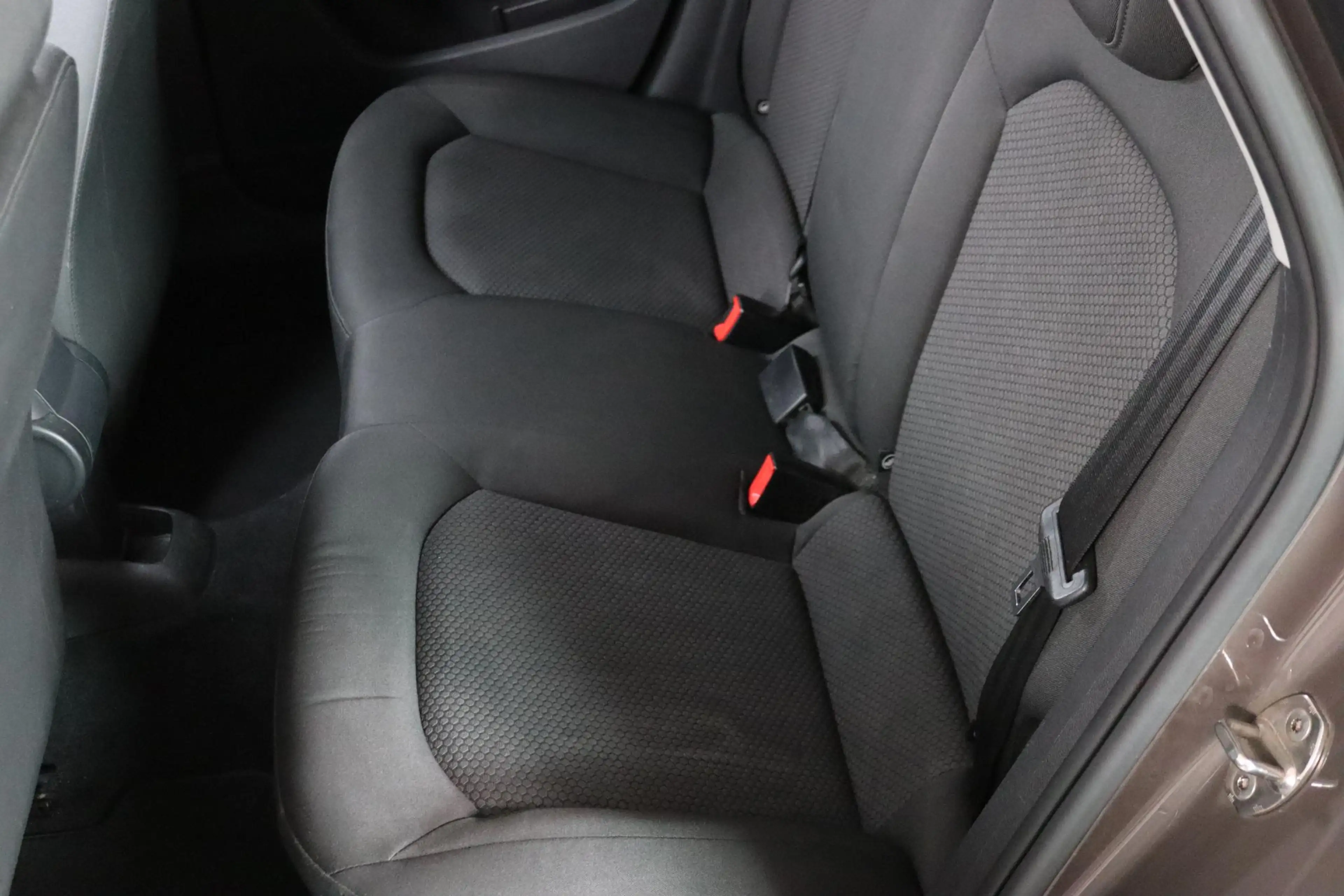 Audi A1 Sportback 1.0 TFSI S-line LED, BOSE, Bluetooth, St — photo 28