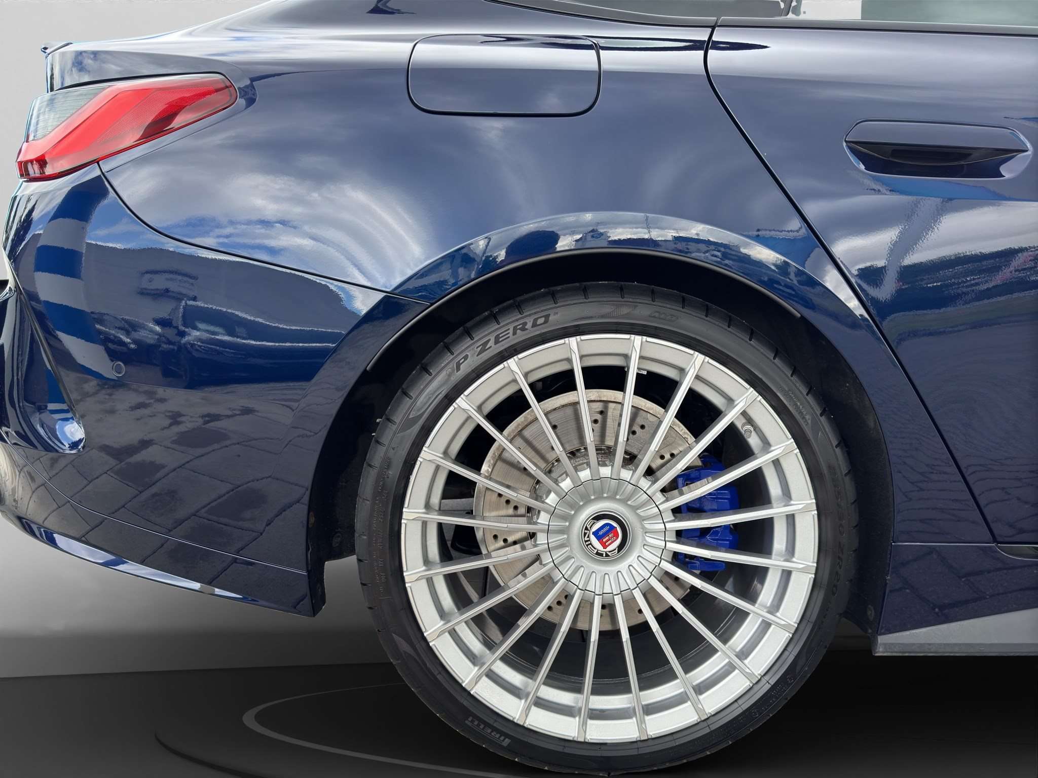 ALPINA B4