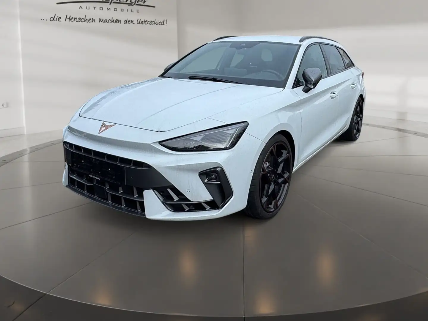 CUPRA Leon Sportstourer VZ 2.0 TSI 4Drive LED/Assist/u Weiß - 2