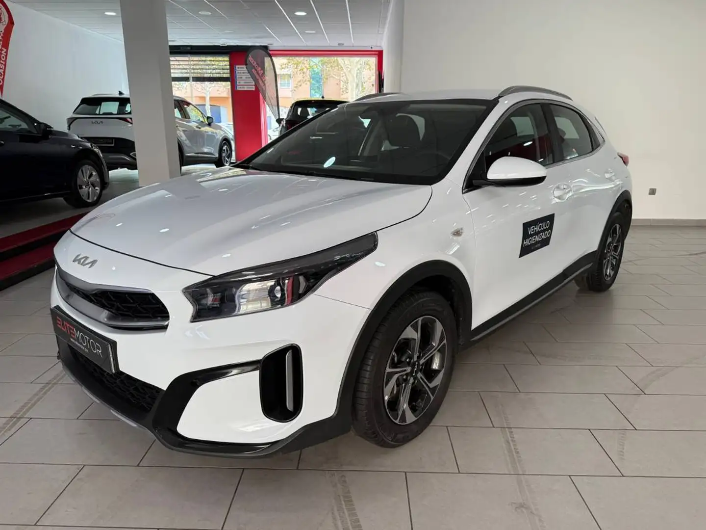 Kia XCeed 1.0 T-GDi Business Weiß - 2