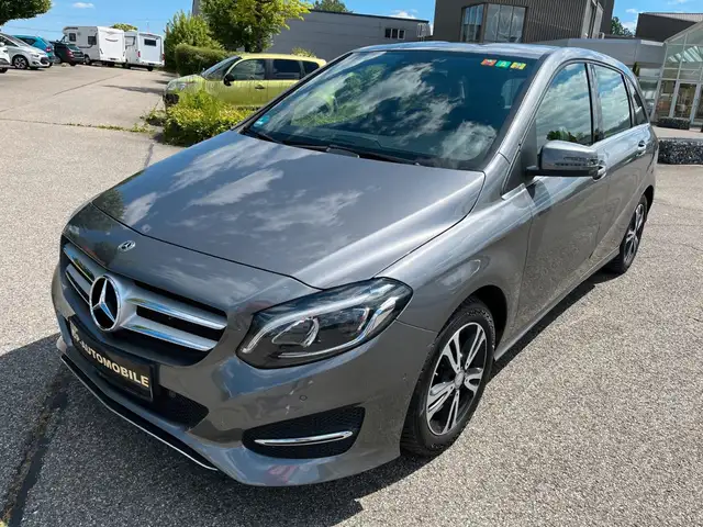 Mercedes-Benz B 220 B -Klasse 4Matic*LED*7G-TRONIC*ALLRAD