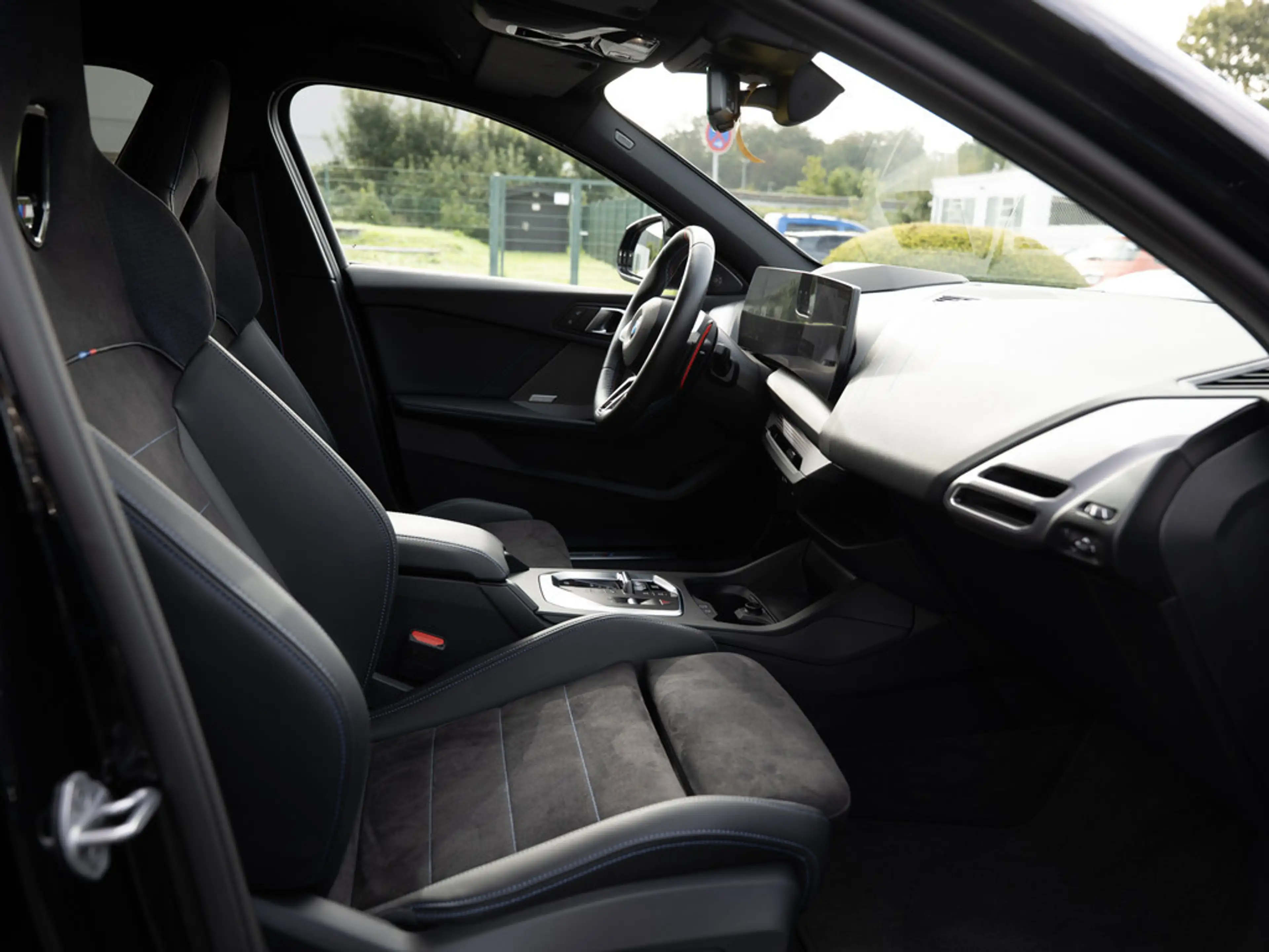 BMW 135 M xDrive M Compound-Bremse HUD NAVI H/K — photo 11