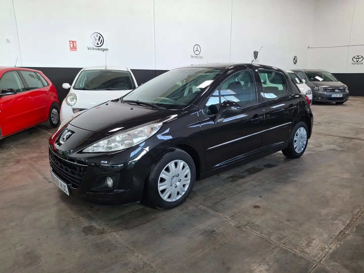 Peugeot 207 1.4HDI FAP Business Line Negro - 2