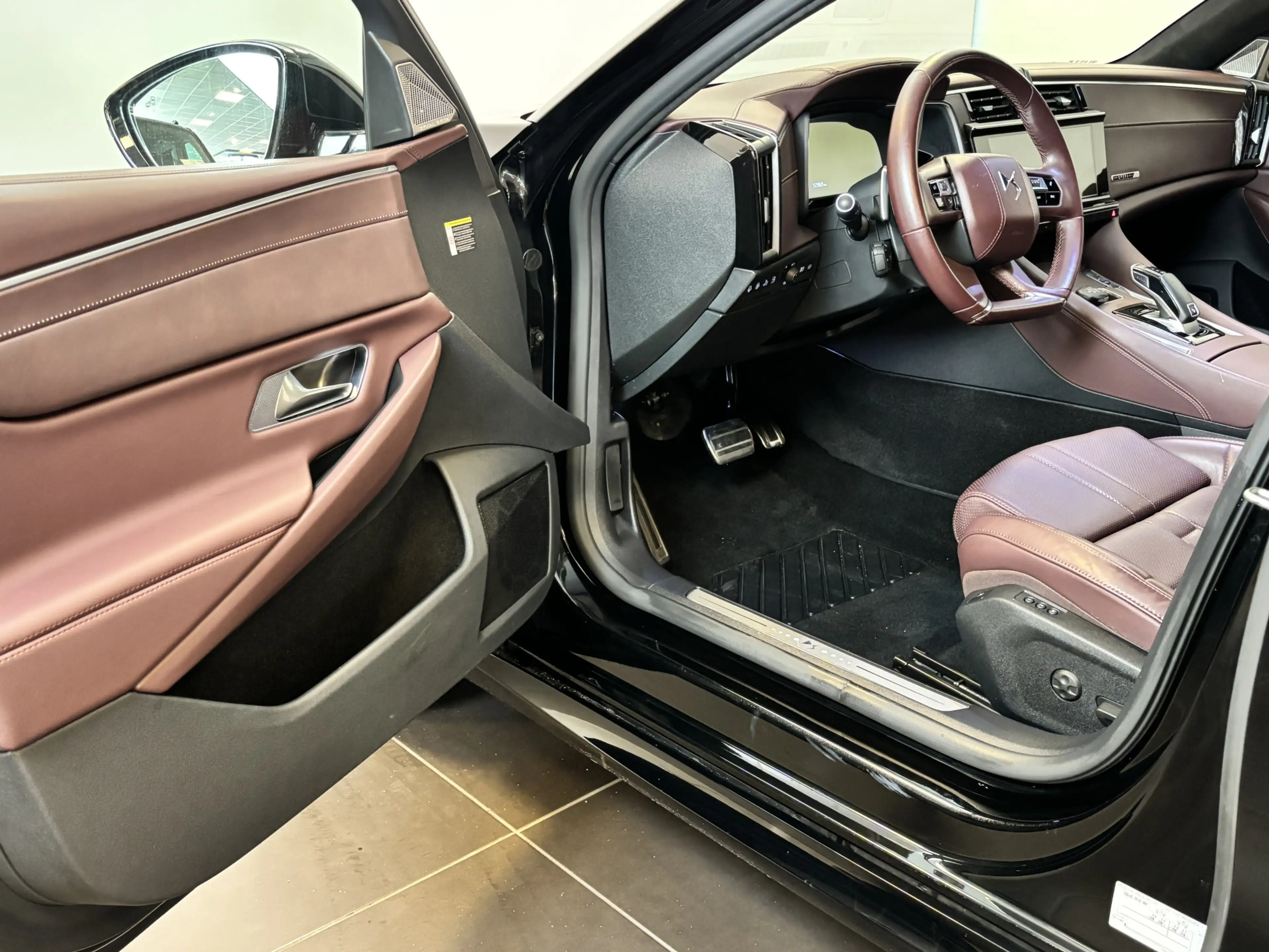 DS Automobiles DS 9 e-Tense 225 Opéra Nappa Leer | Panormadak | Nachtz — photo 22