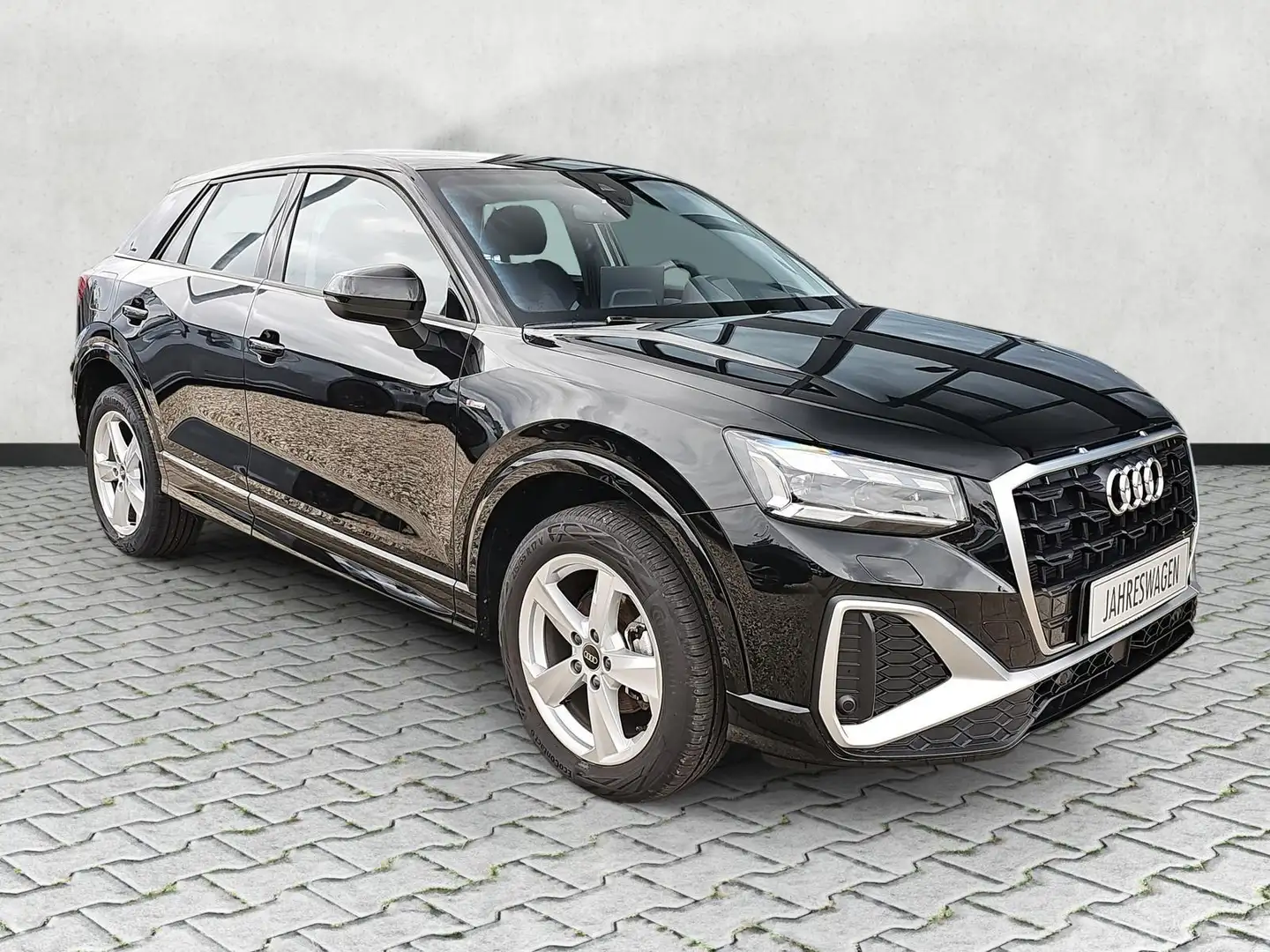 Audi Q2 35 TFSI S line S-Tronic S-Line Matrix Kamera Ke... Schwarz - 1