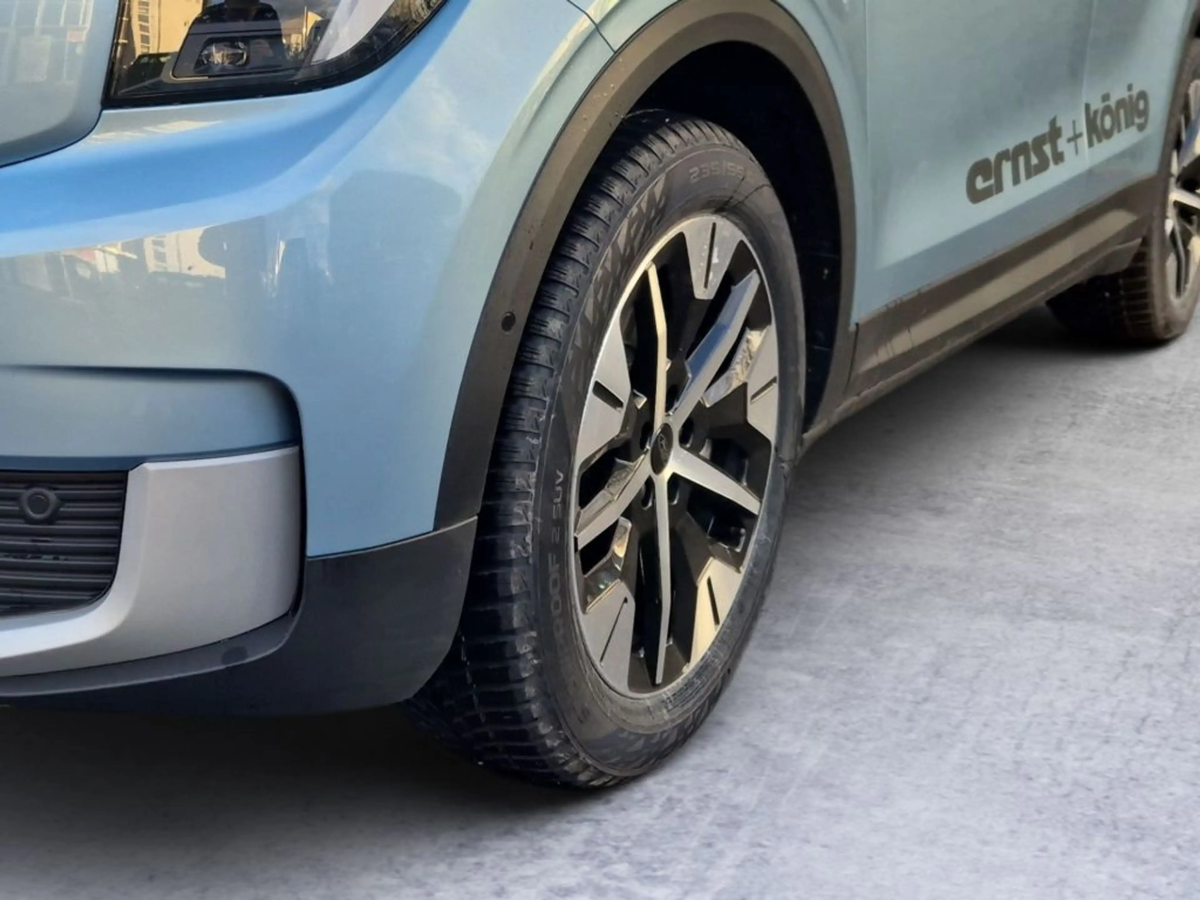 Ford Explorer Elektromotor mit Extended Range RWD 77kWh Premium — photo 8