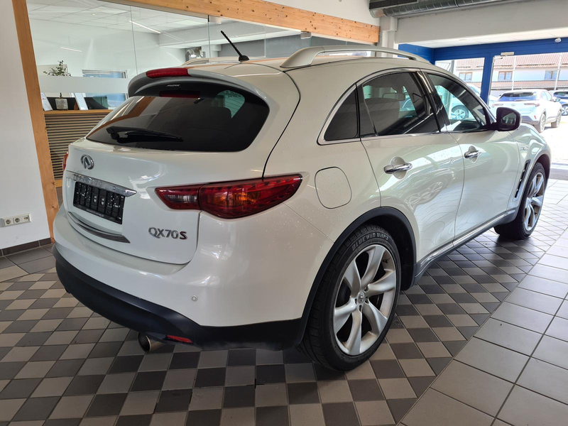 Infiniti QX70 S  3.0 V6 | 21 Zoll | Navi | 360° — photo 3