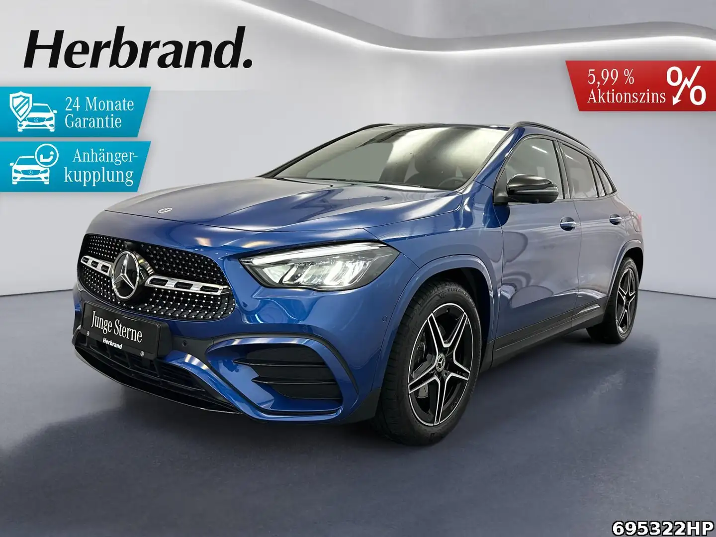 Mercedes-Benz GLA 180 AMG  Night AHK 360° KEYLESS EASYPACK Blau - 1