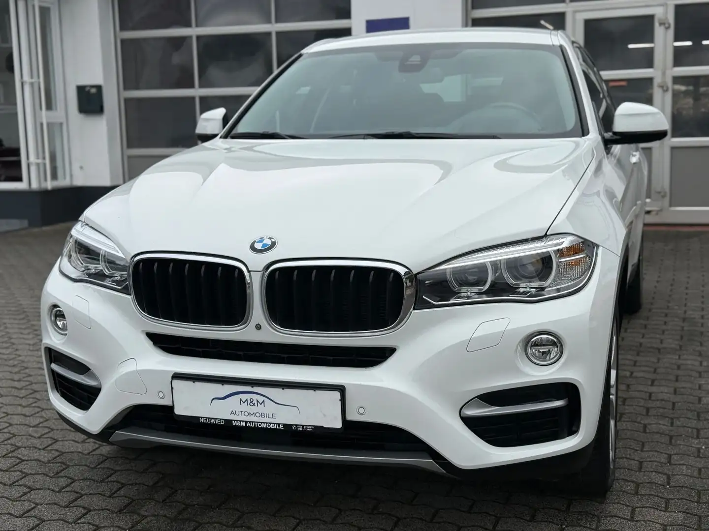 BMW X6 xDrive 30d |HUD | H&K|Scheckheft | 360° |MwSt Weiß - 2