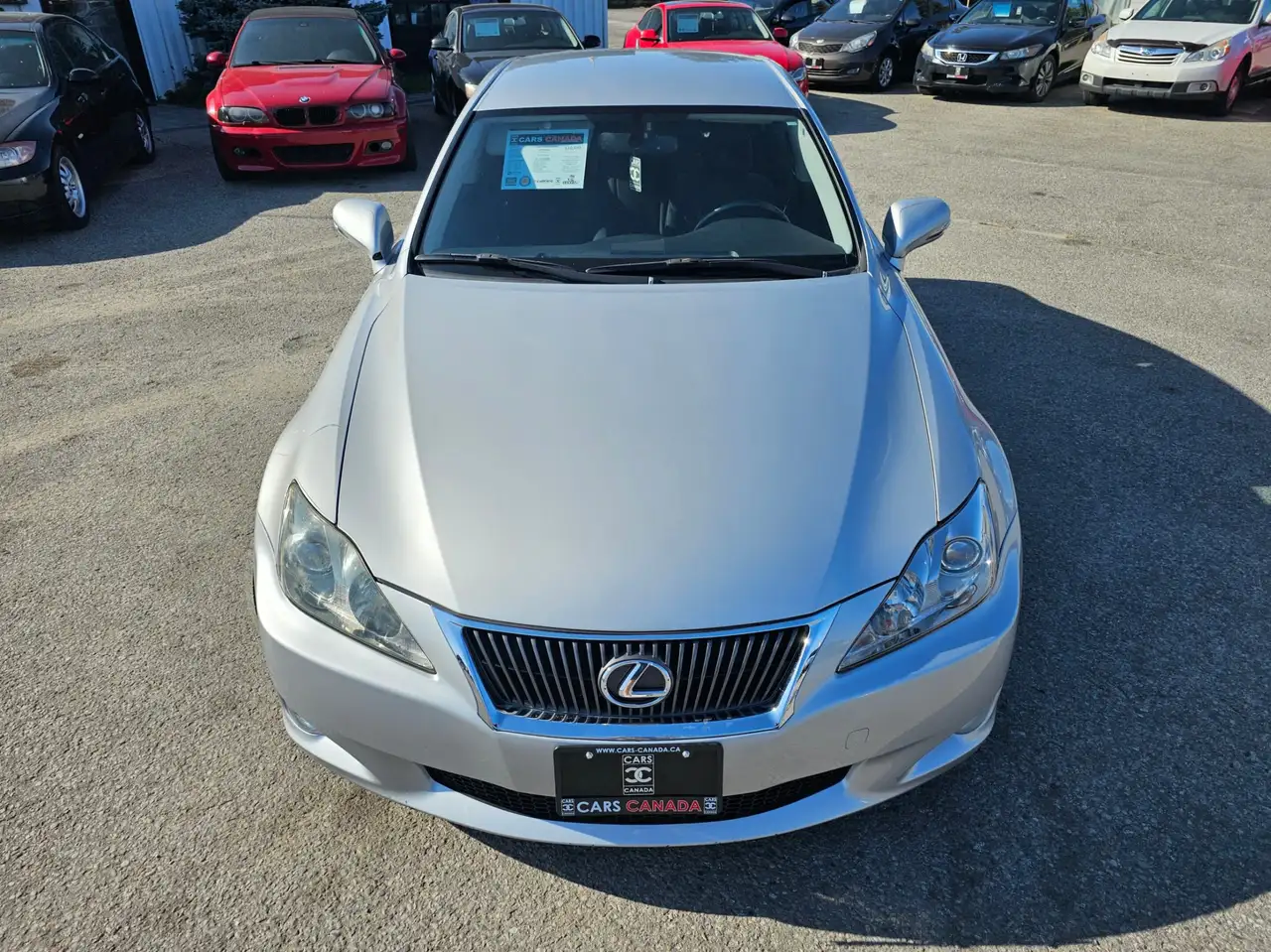 Lexus IS photo Lexus IS