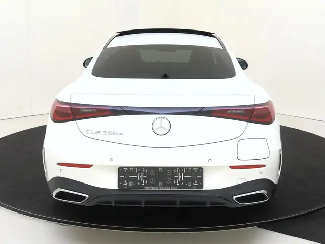 Mercedes-Benz CLE view 7