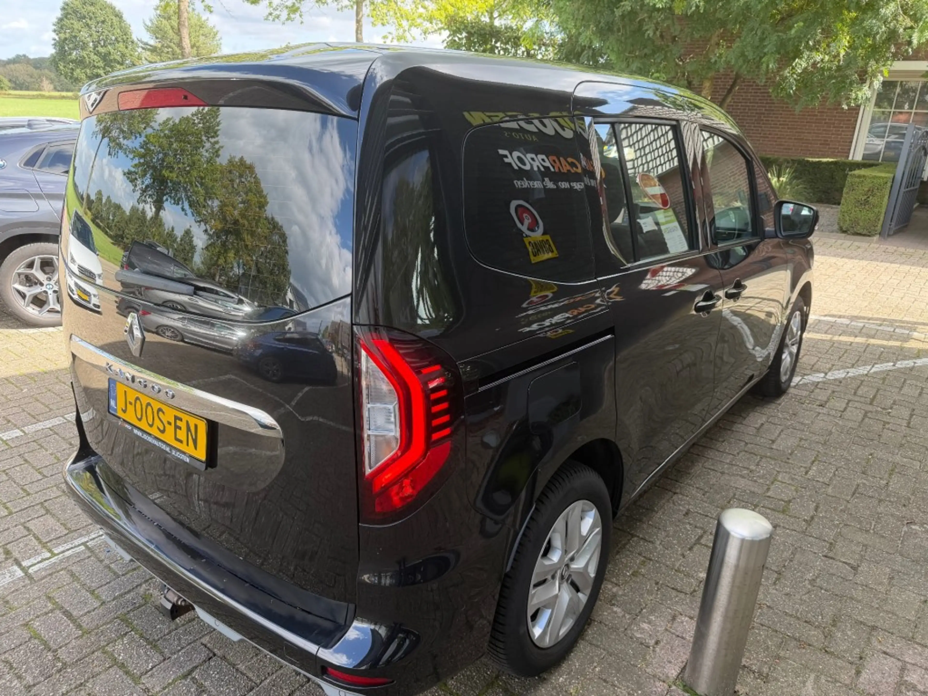 Renault Kangoo 1.3 TCE — photo 10