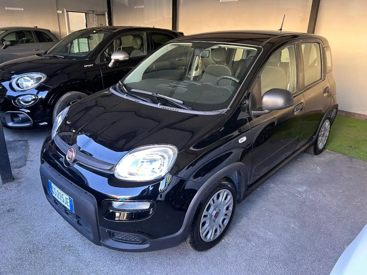 Fiat Panda 1.0 FireFly S&S Hybrid Noir - 1