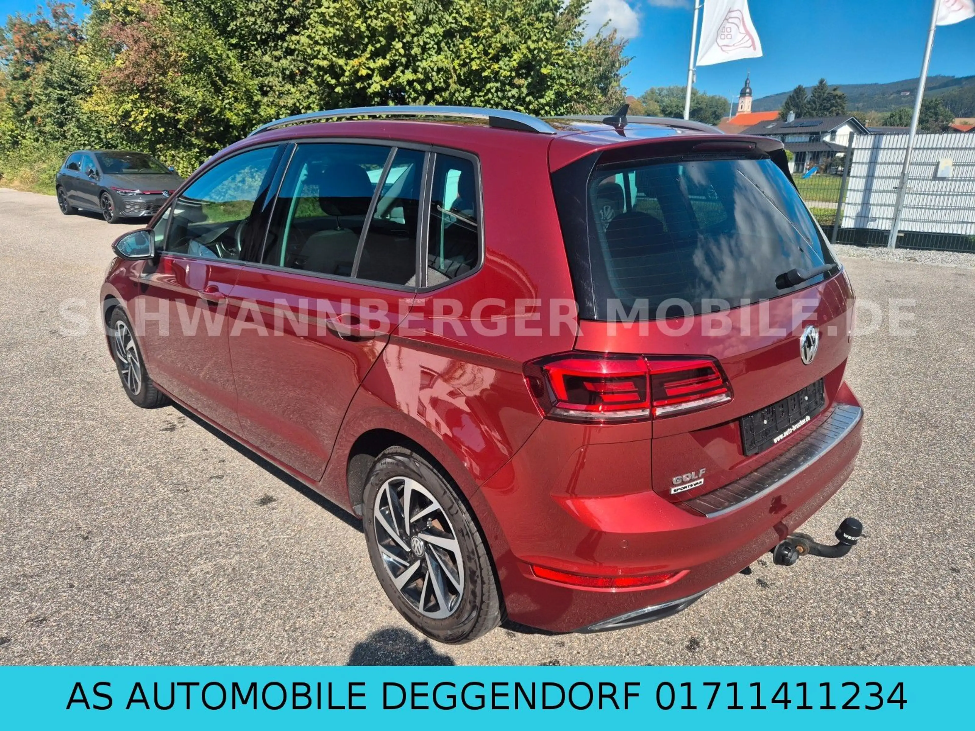 Volkswagen Golf Sportsvan VII Join-LED-NAVI-PANO-AHK-ACC- — photo 6