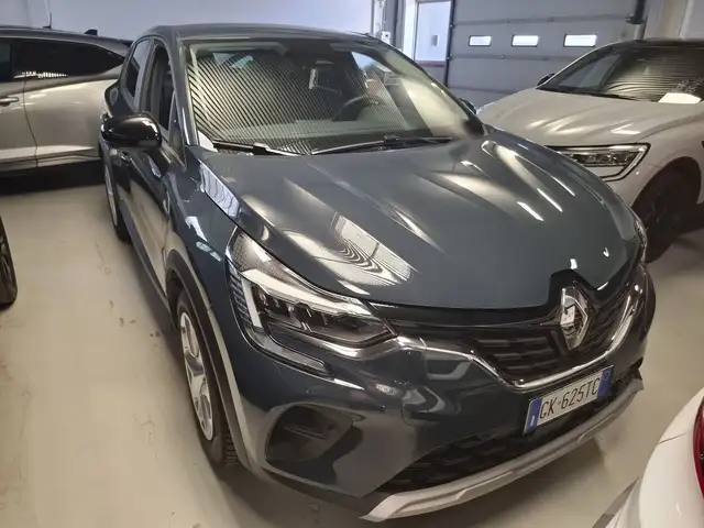 Renault Captur view 13