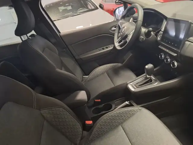 Renault Captur view 5