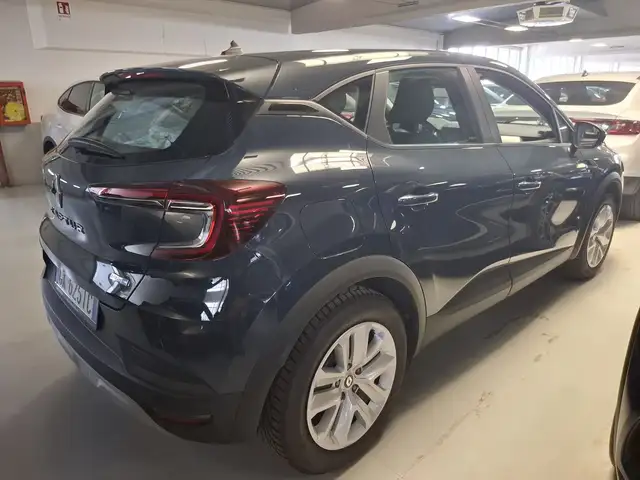 Renault Captur view 9