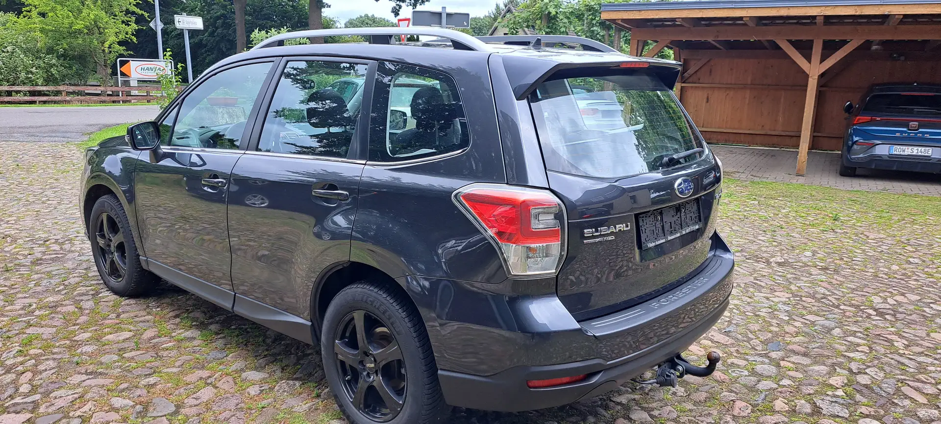 Subaru Forester Exclusive, 4x4 mit neuem Motor Grau - 2