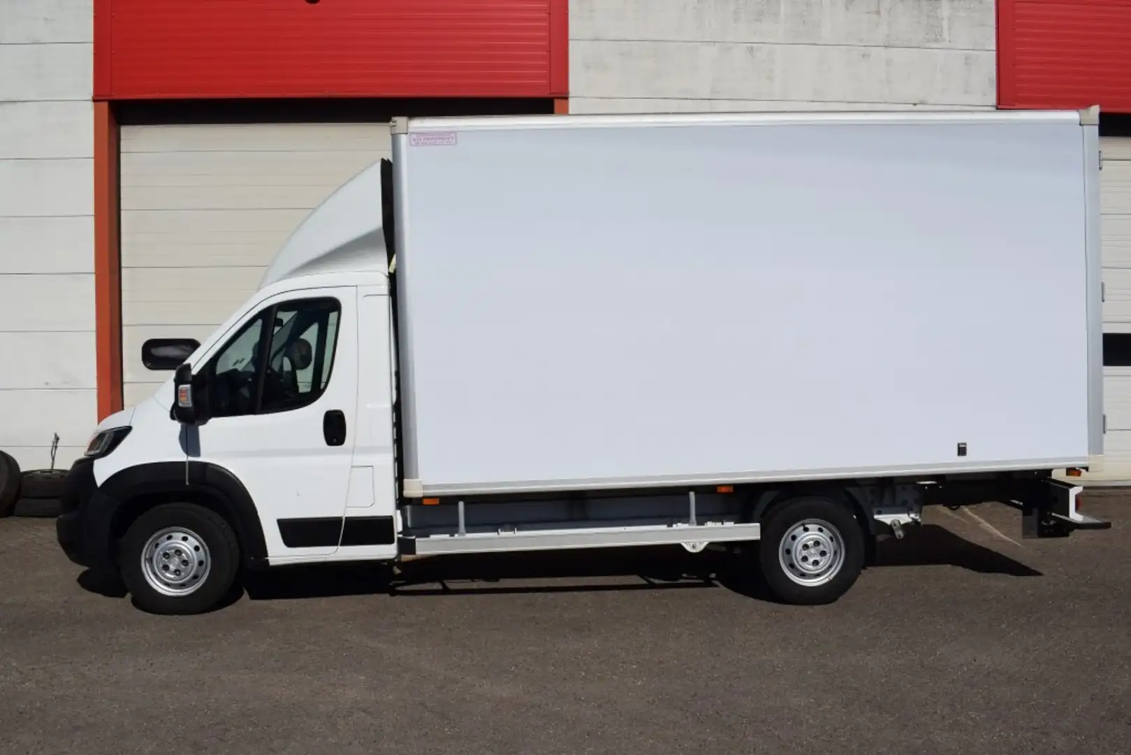 Peugeot Boxer 335 2.2 HDI L4 BAKWAGEN  DAKSPOILER  NAVI  DAB  CR Blanc - 2