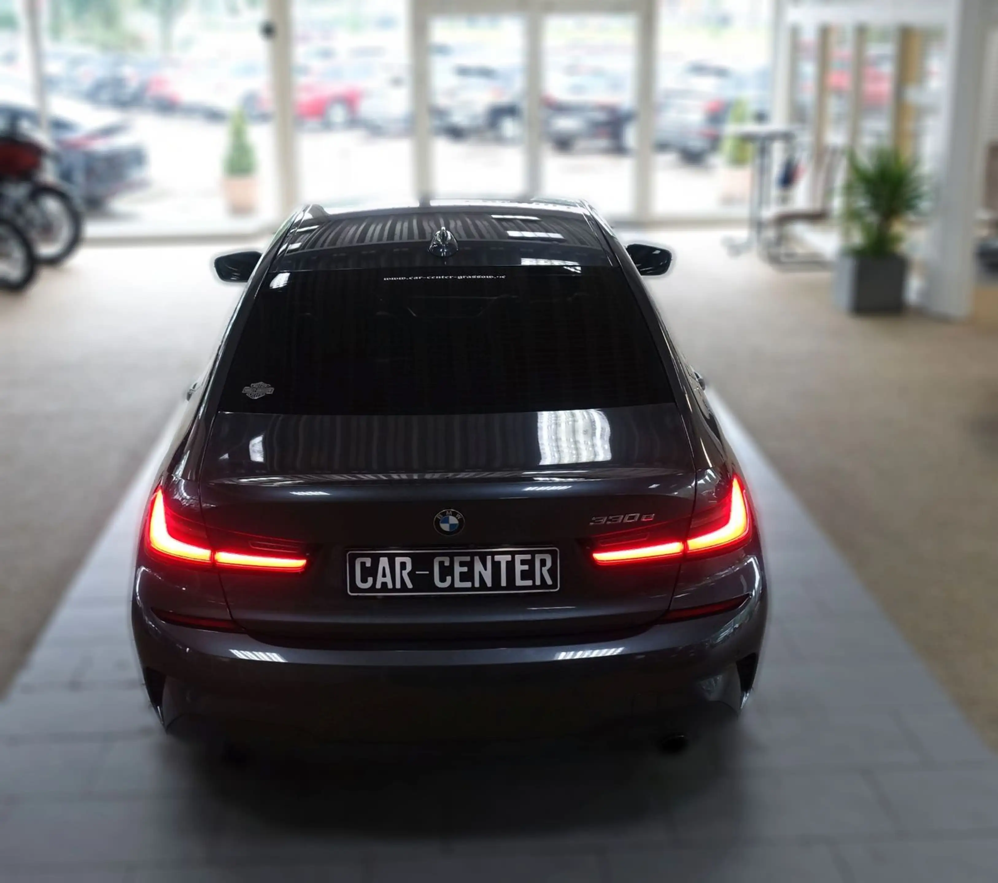 BMW 330 e G20 M Sport;LASER/HUD/KAM/NAV/M Sportbremse — photo 15