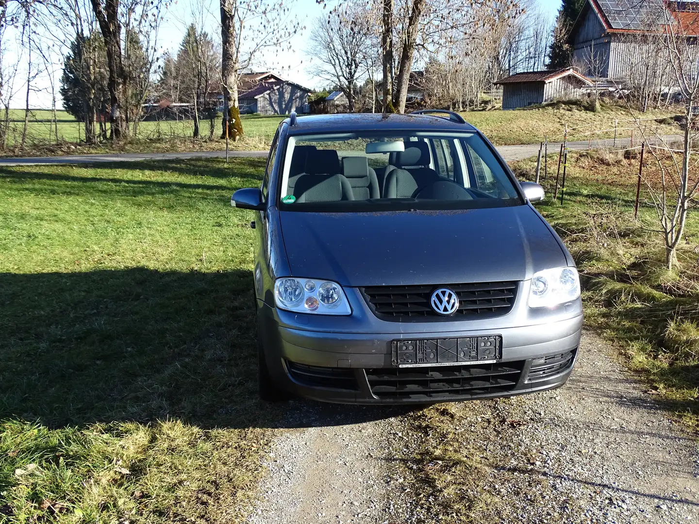 Volkswagen Touran Touran 1.6 Grau - 1
