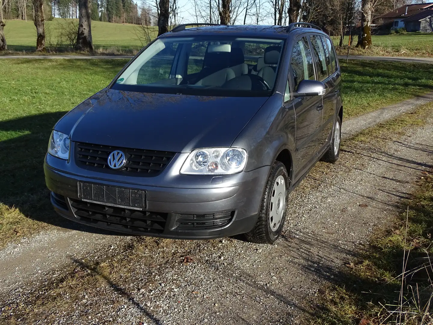 Volkswagen Touran Touran 1.6 Grau - 2