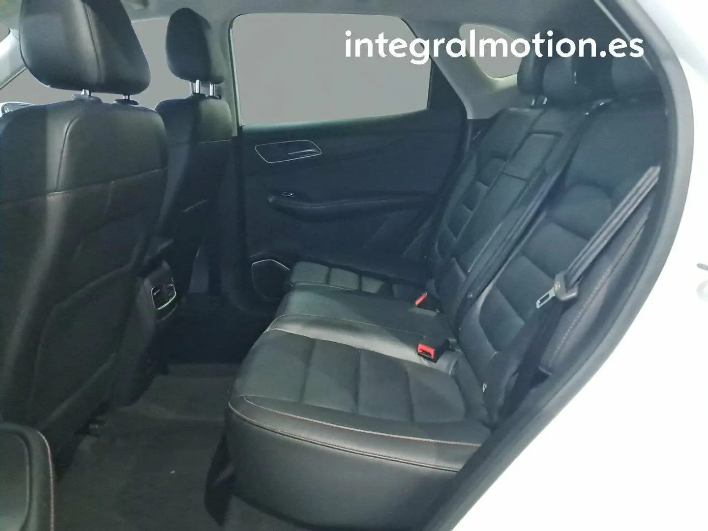 MG EHS E 1.5T-GDI PHEV Comfort Blanco - 2