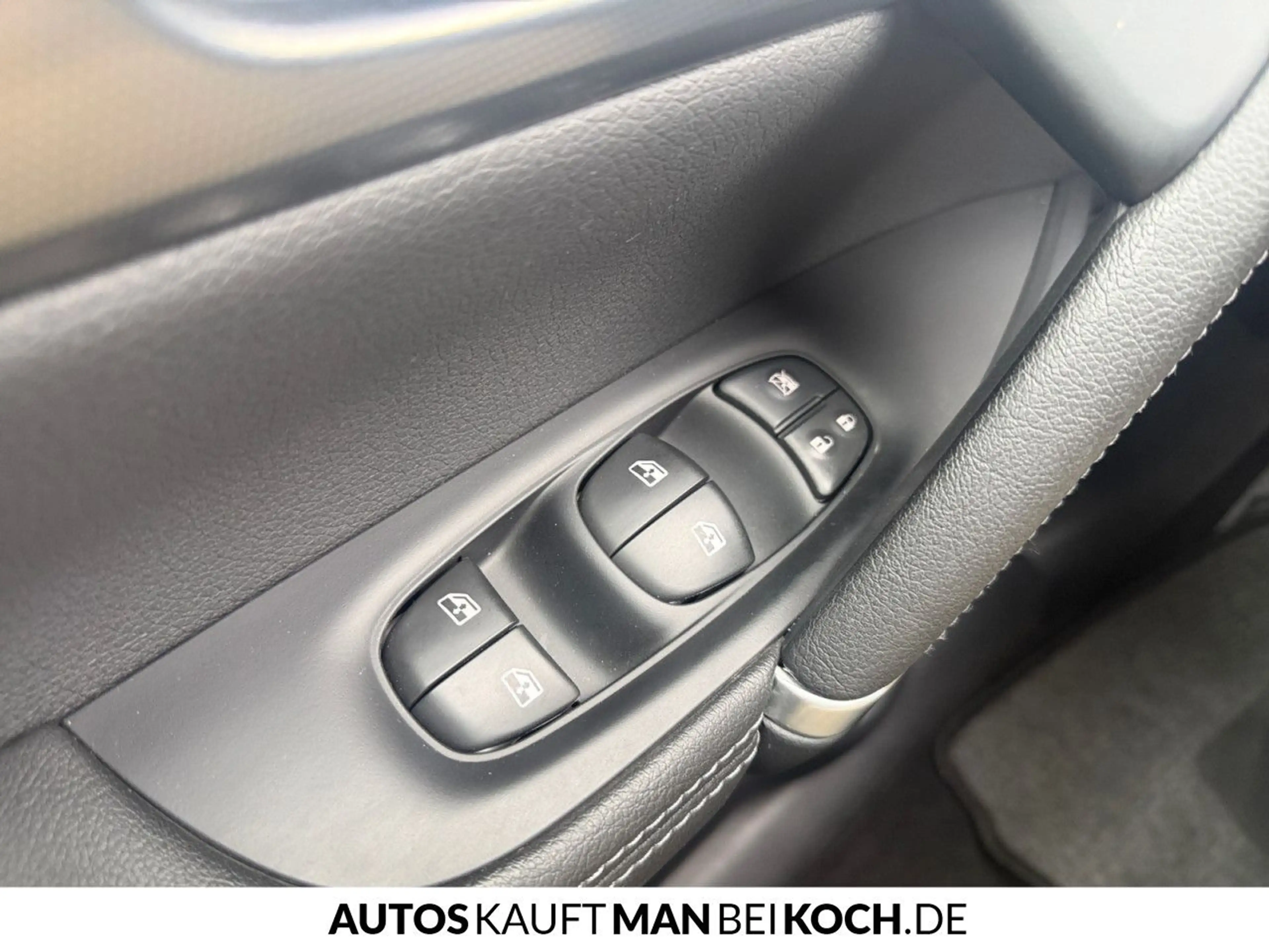 Nissan Qashqai 1.6 DIG-T TEKNA BEH WSS KLIMAAUT SHZ FSE — photo 13