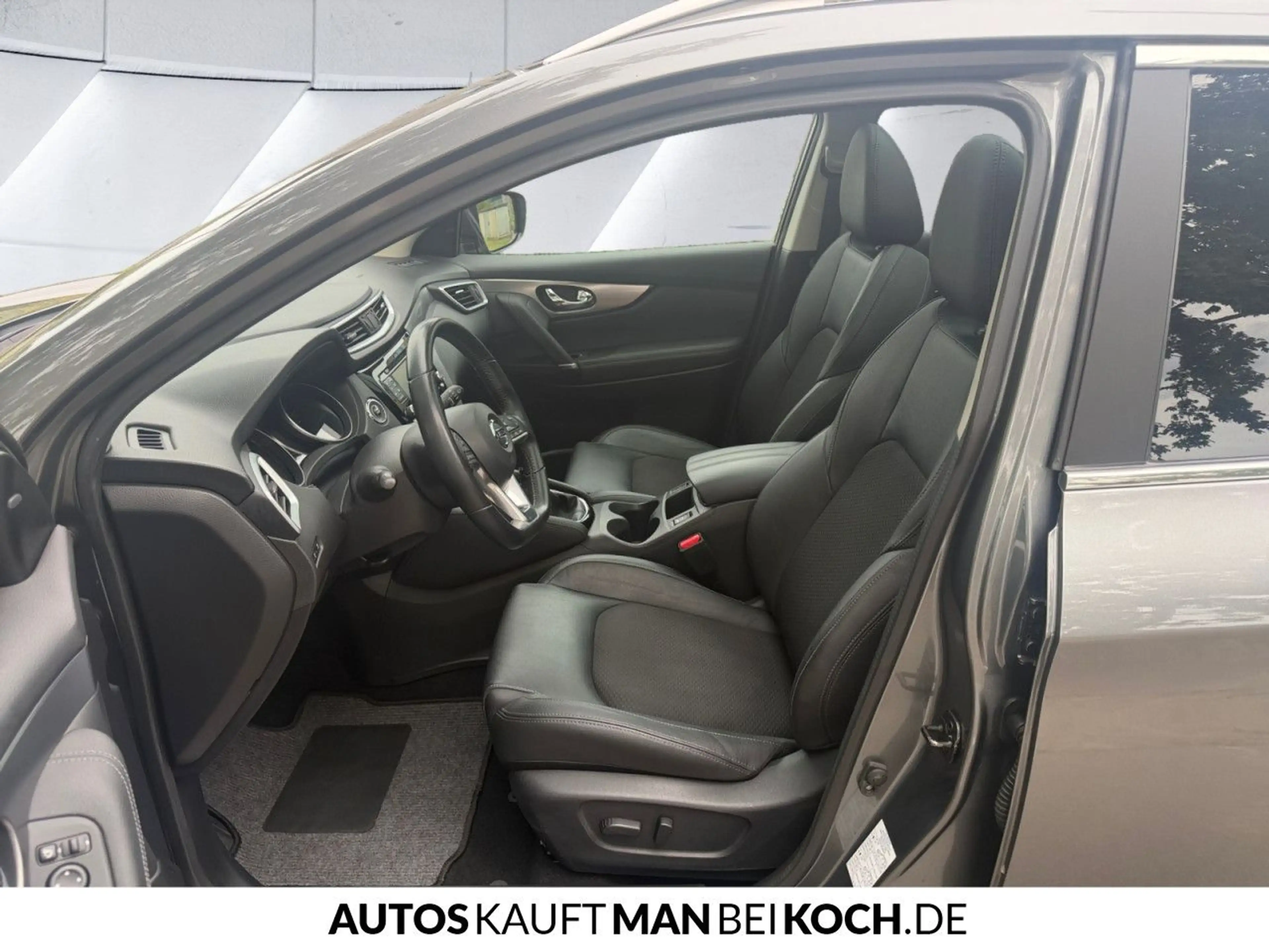 Nissan Qashqai 1.6 DIG-T TEKNA BEH WSS KLIMAAUT SHZ FSE — photo 6