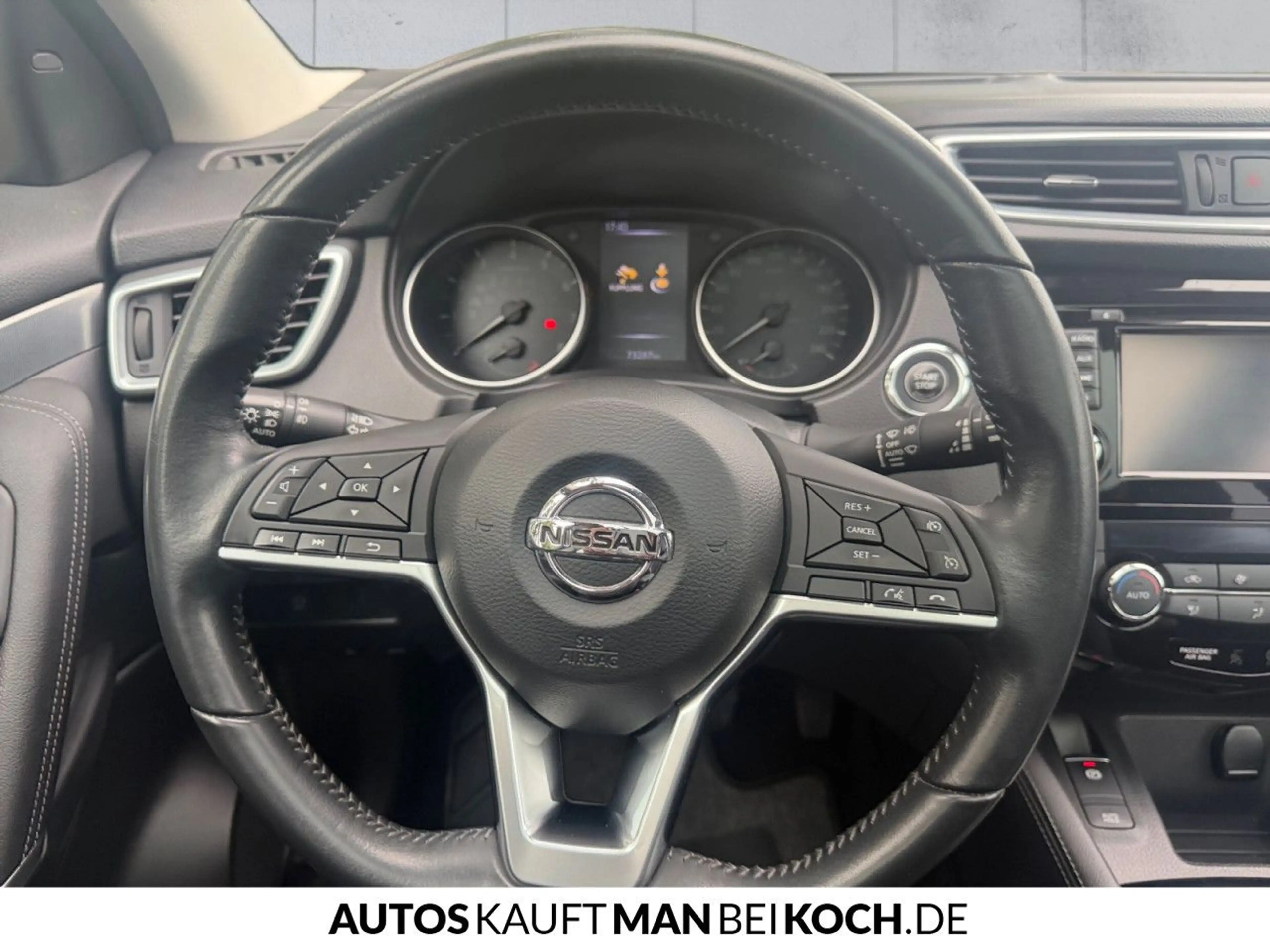 Nissan Qashqai 1.6 DIG-T TEKNA BEH WSS KLIMAAUT SHZ FSE — photo 9