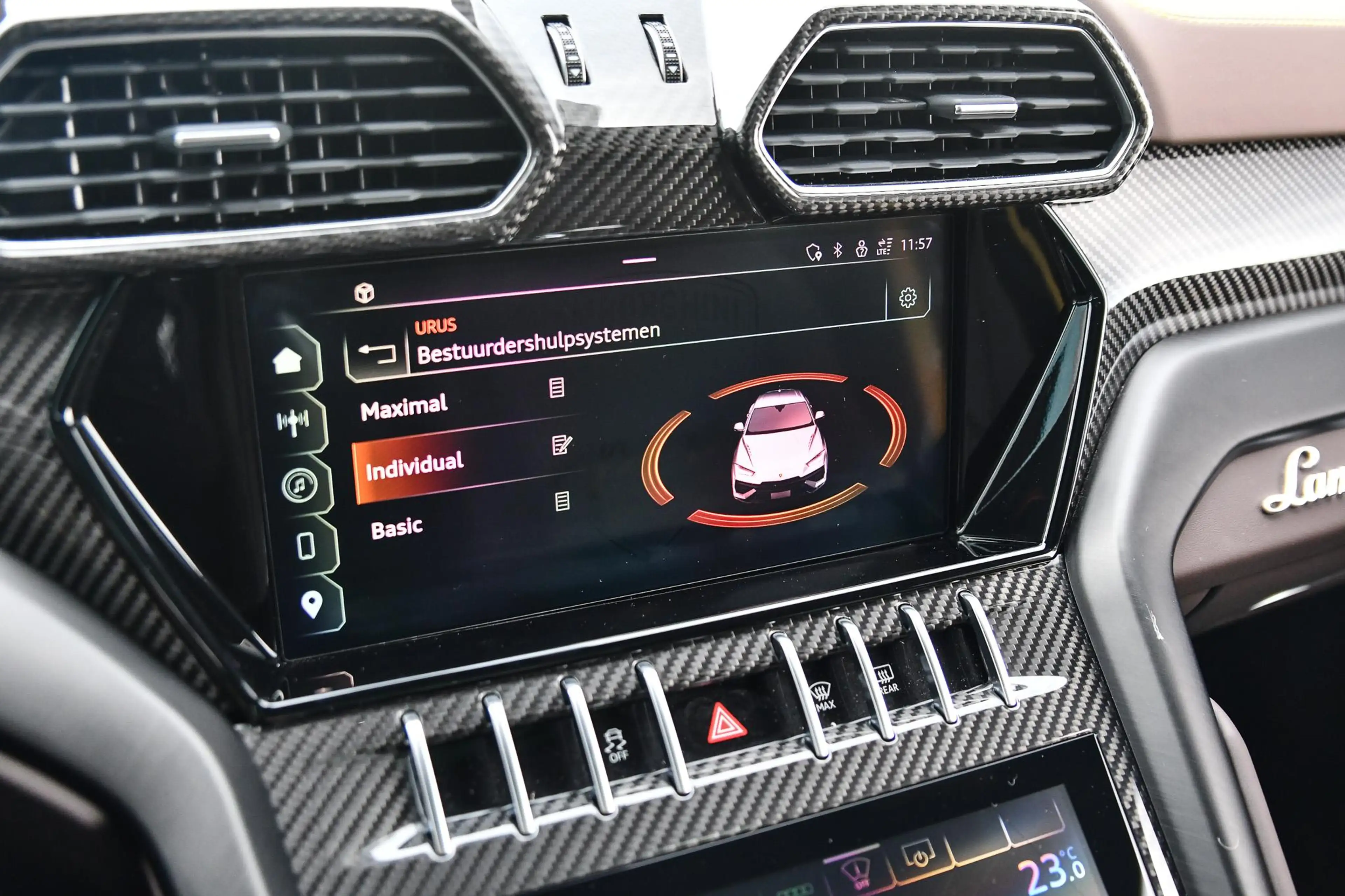 Lamborghini Urus 4.0 V8 S |Verde hydra|Carbon|BTW| — photo 24