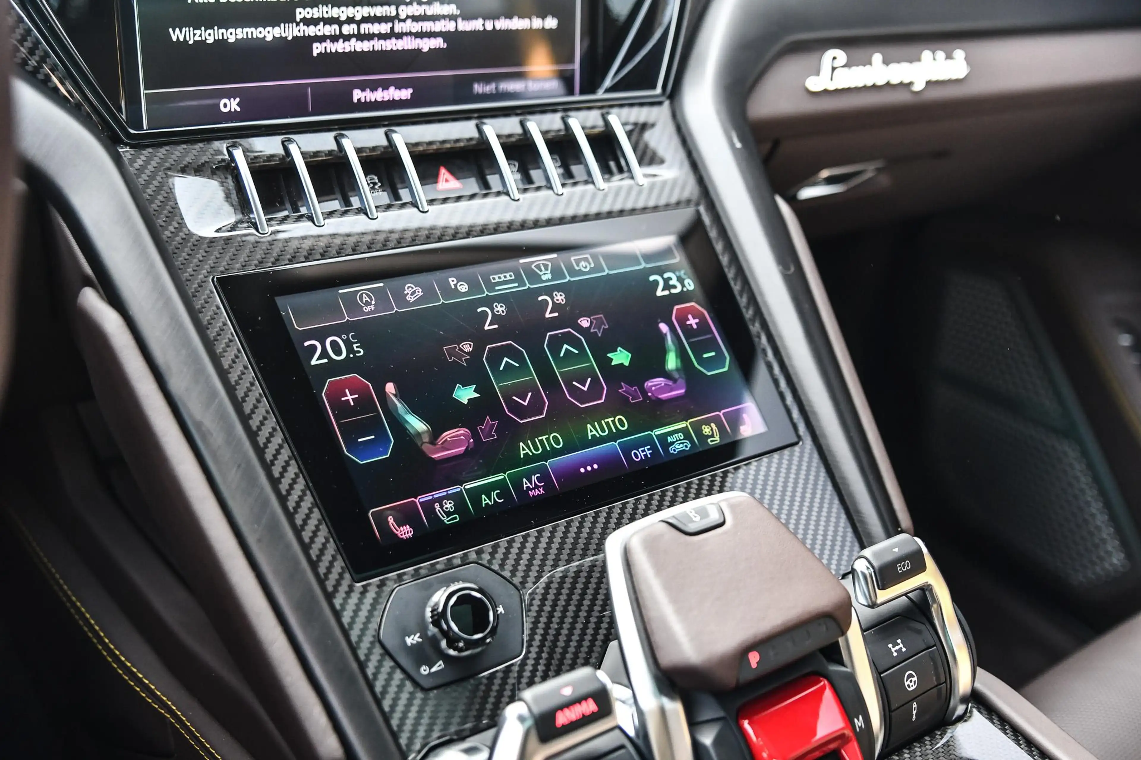Lamborghini Urus 4.0 V8 S |Verde hydra|Carbon|BTW| — photo 21