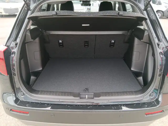 Suzuki Vitara view 15