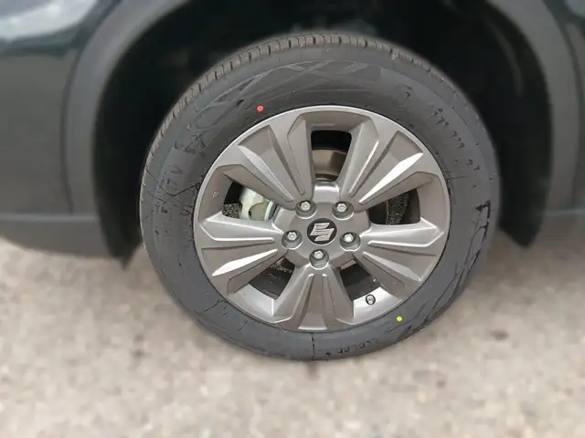 Suzuki Vitara view 8