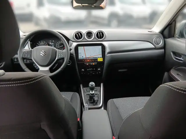 Suzuki Vitara view 14