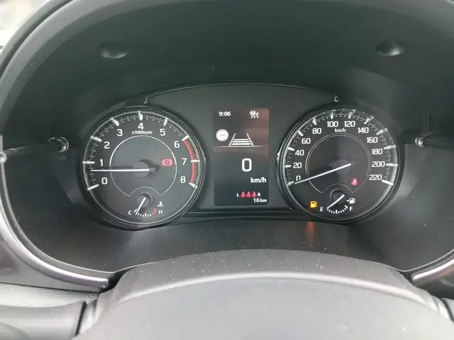 Suzuki Vitara view 9