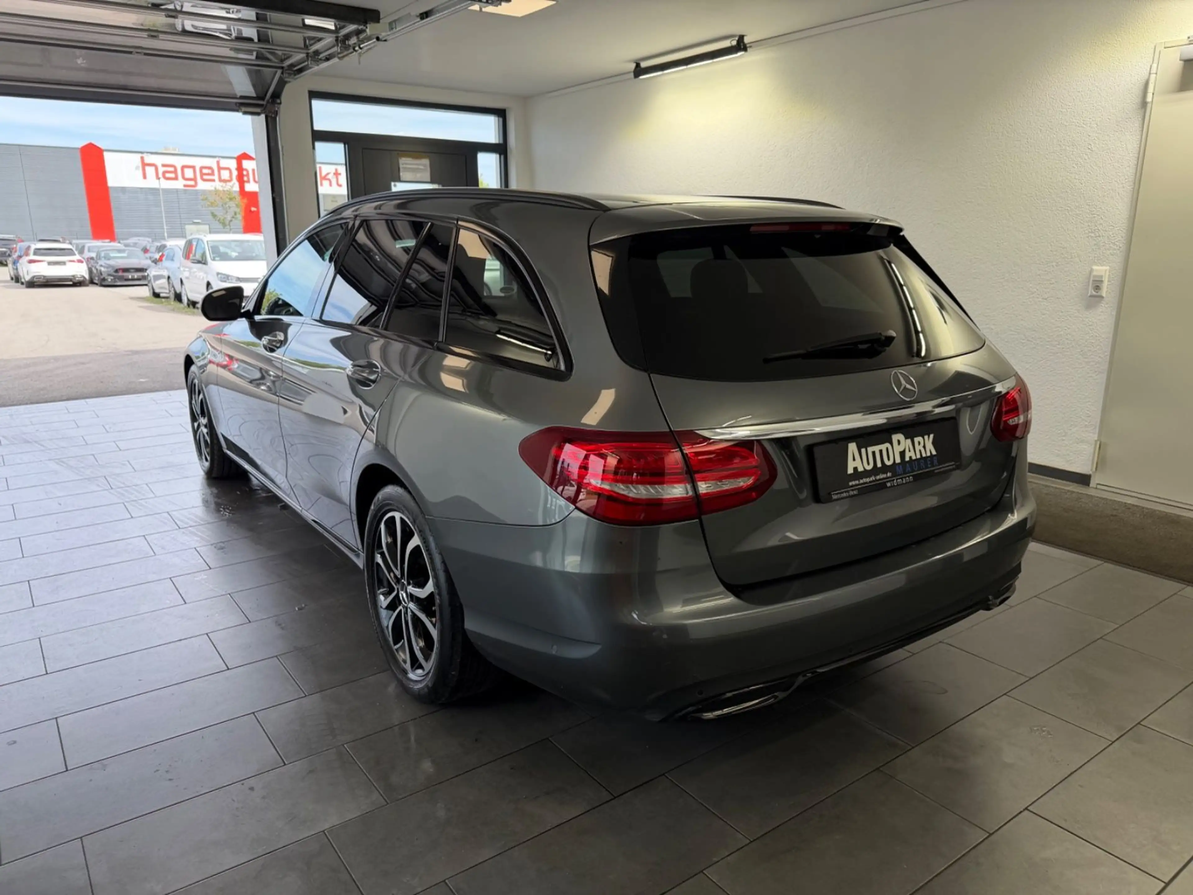 Mercedes-Benz C 200 d T Avantgarde | Night | LED | Navi | SHZ — photo 8