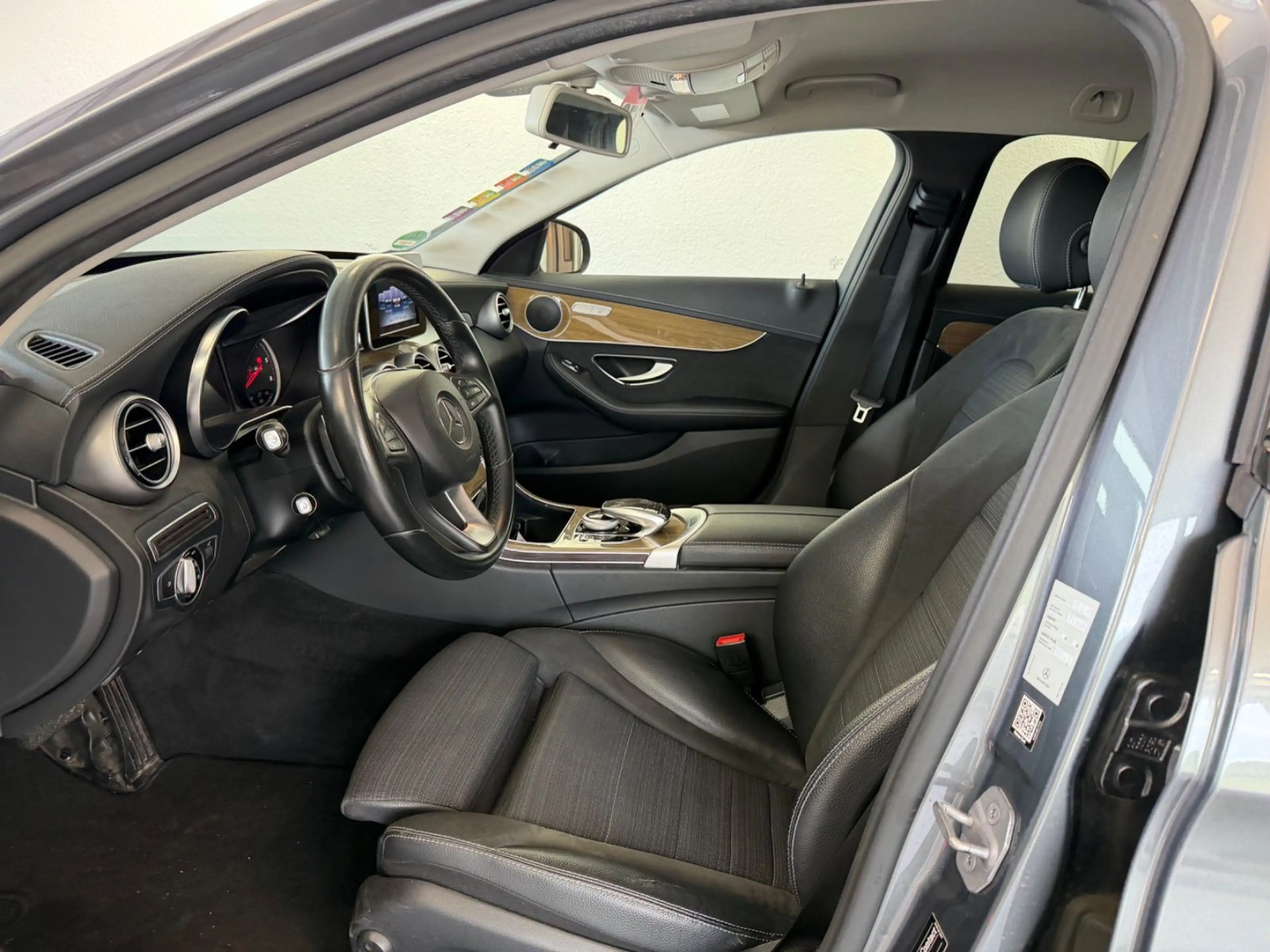 Mercedes-Benz C 200 d T Avantgarde | Night | LED | Navi | SHZ — photo 11
