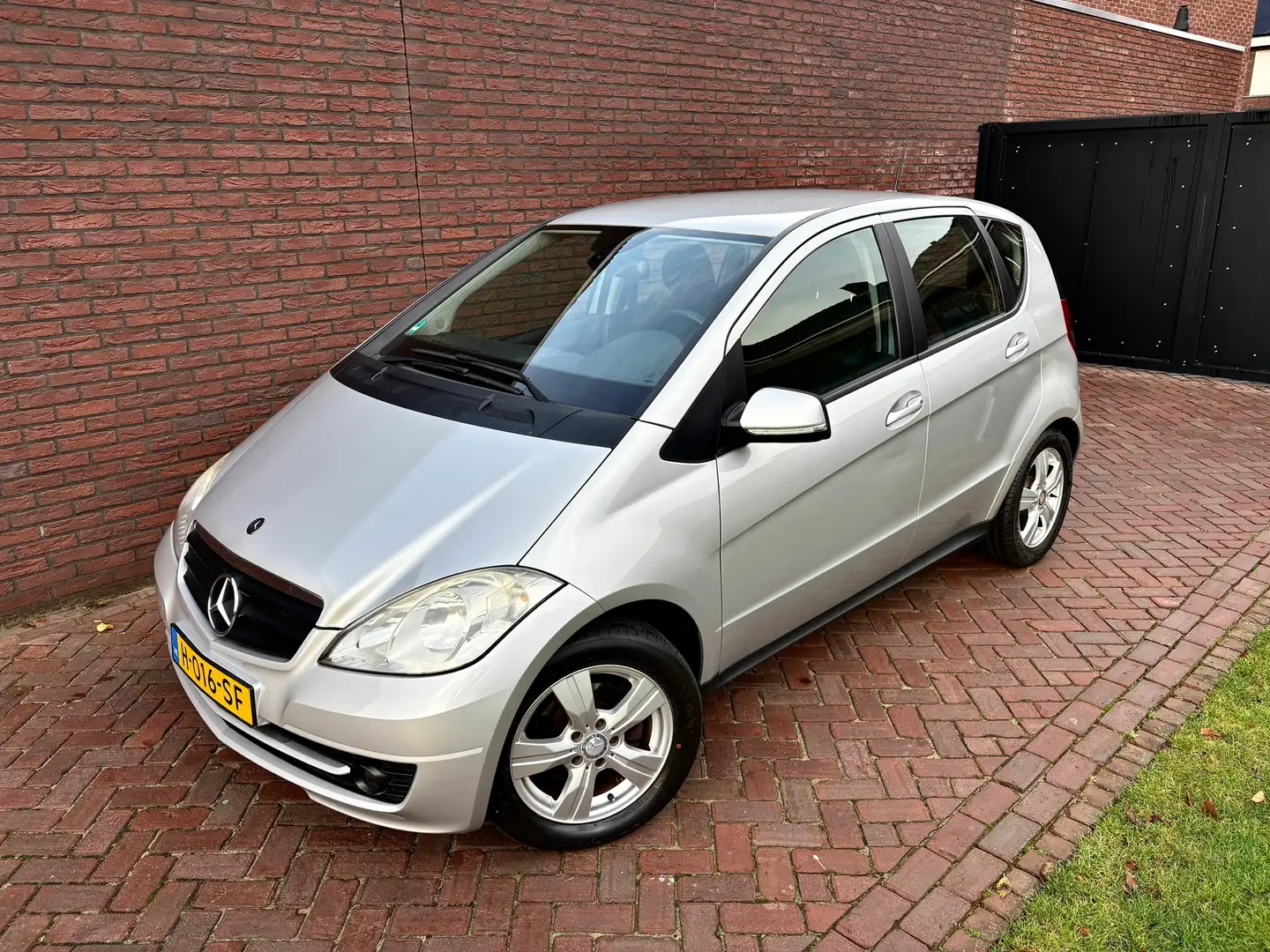 Mercedes-Benz A 150 Classic Airco Nette staat! Grijs - 1