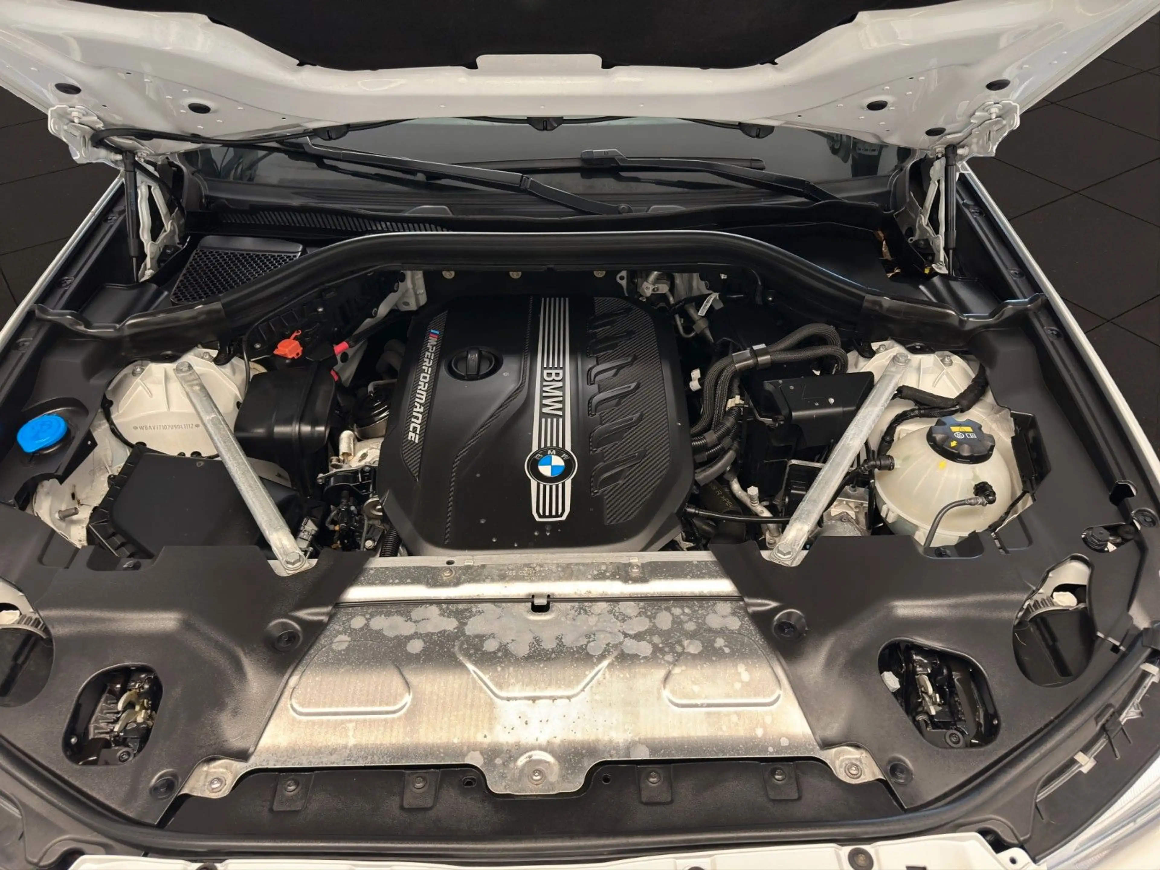 BMW X4 M40d*LED*HUD*DrivingAssistant*360grad*Leder — photo 19