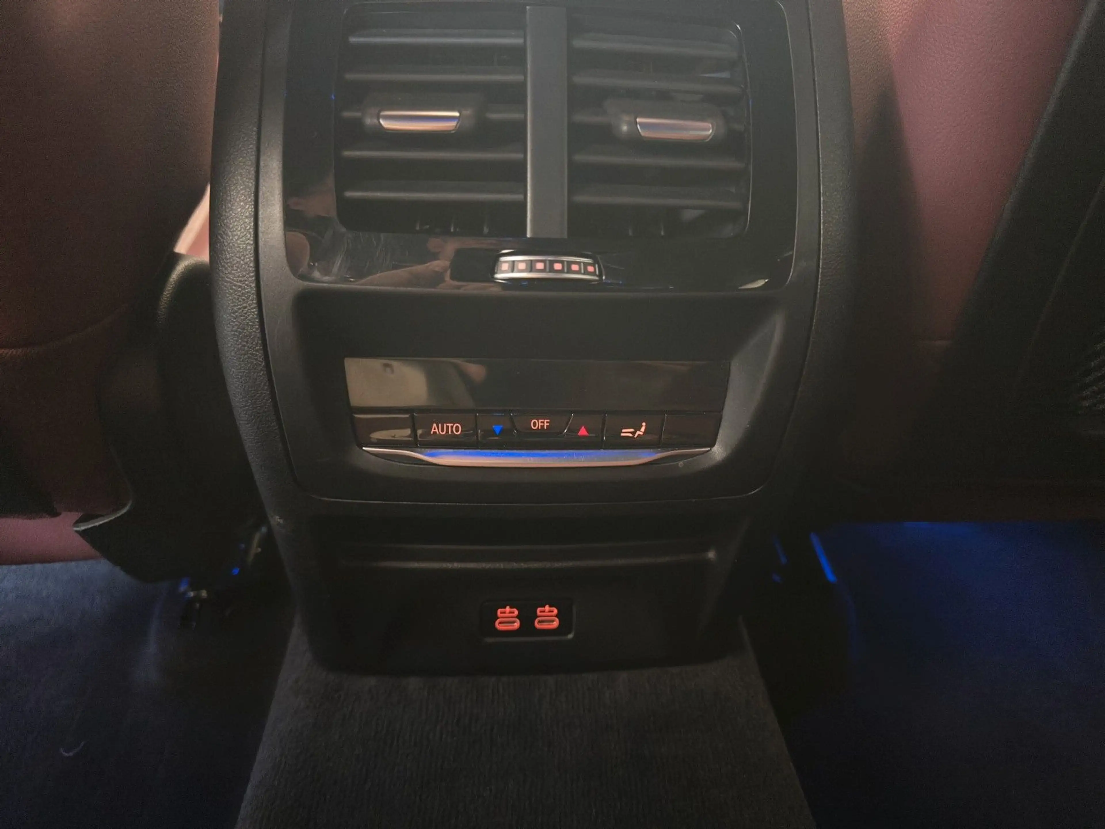 BMW X4 M40d*LED*HUD*DrivingAssistant*360grad*Leder — photo 15