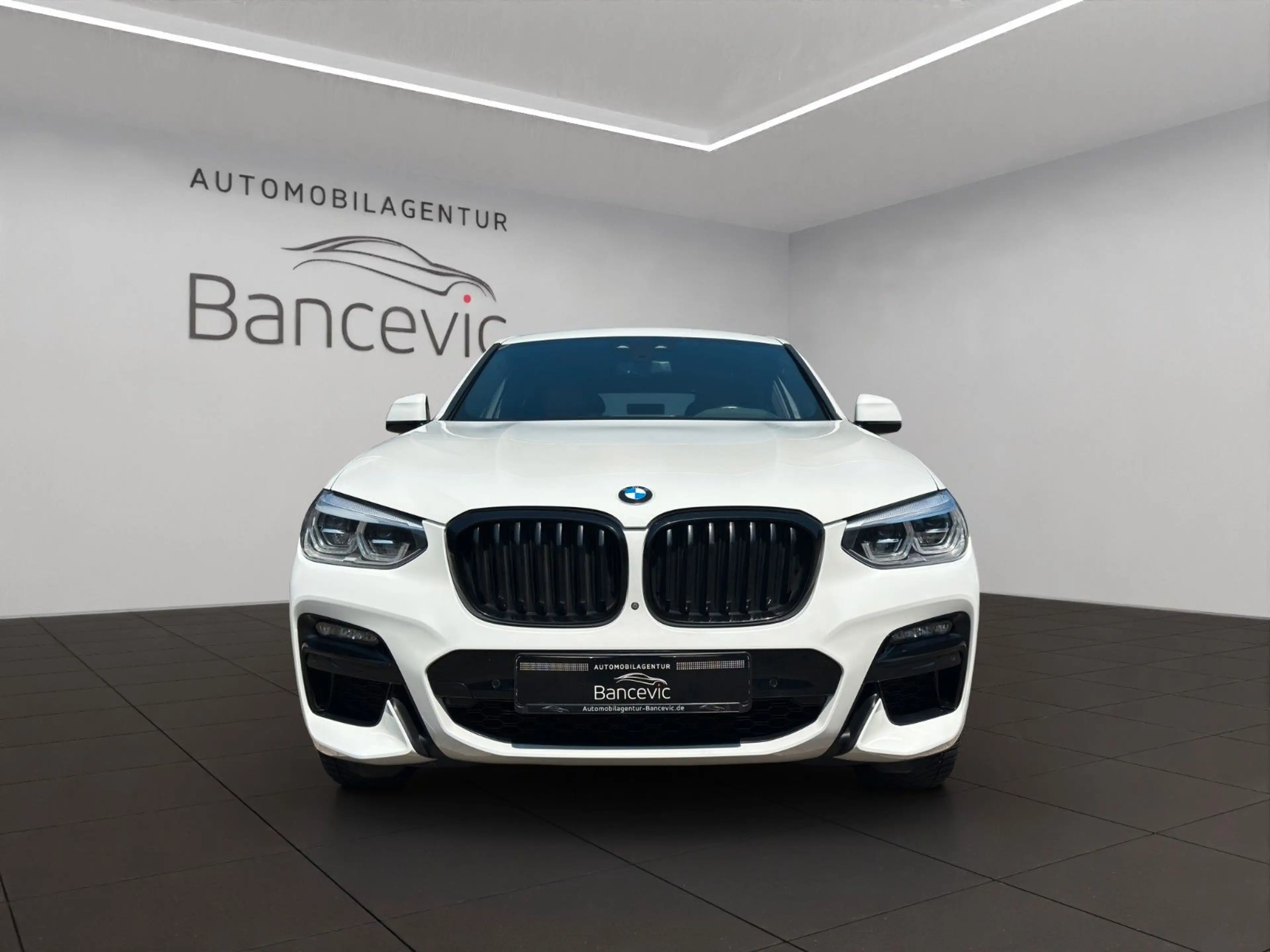 BMW X4 M40d*LED*HUD*DrivingAssistant*360grad*Leder — photo 8