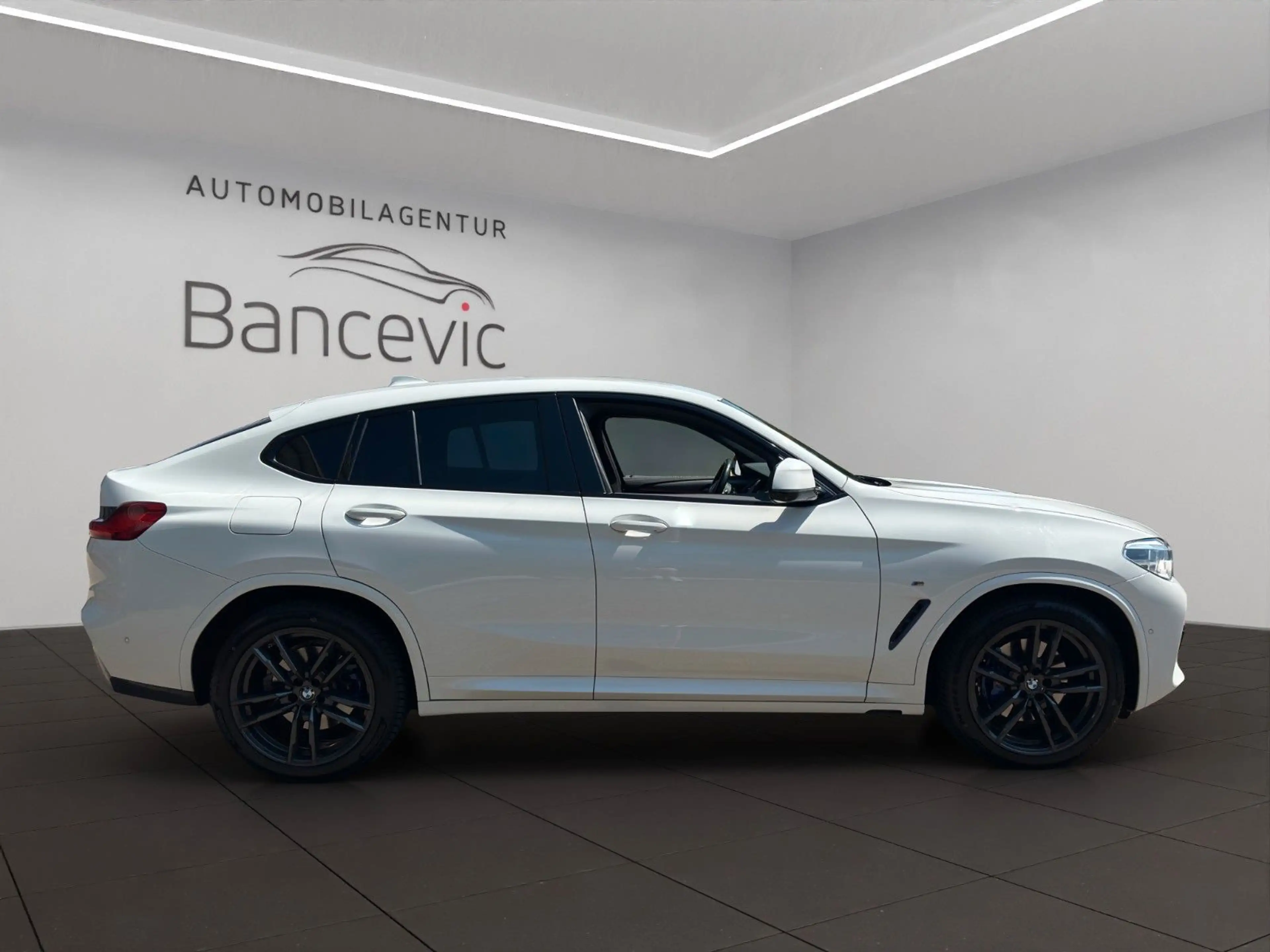 BMW X4 M40d*LED*HUD*DrivingAssistant*360grad*Leder — photo 6