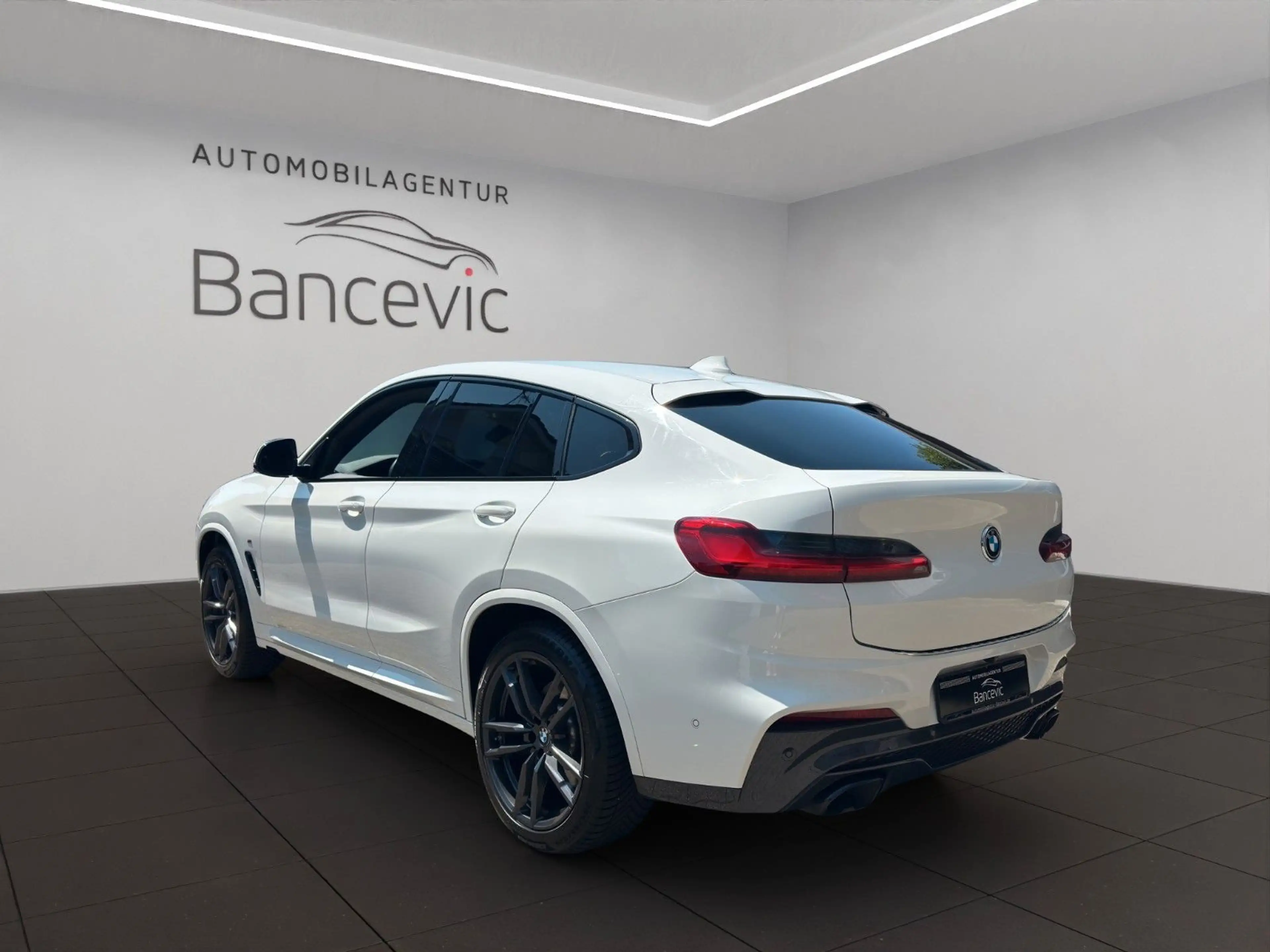 BMW X4 M40d*LED*HUD*DrivingAssistant*360grad*Leder — photo 3