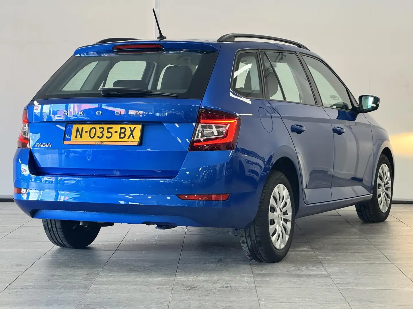 Skoda Fabia Combi 1.0 TSI Ambition | 1e-EIG. | CLIMA | CARPLAY Bleu - 2