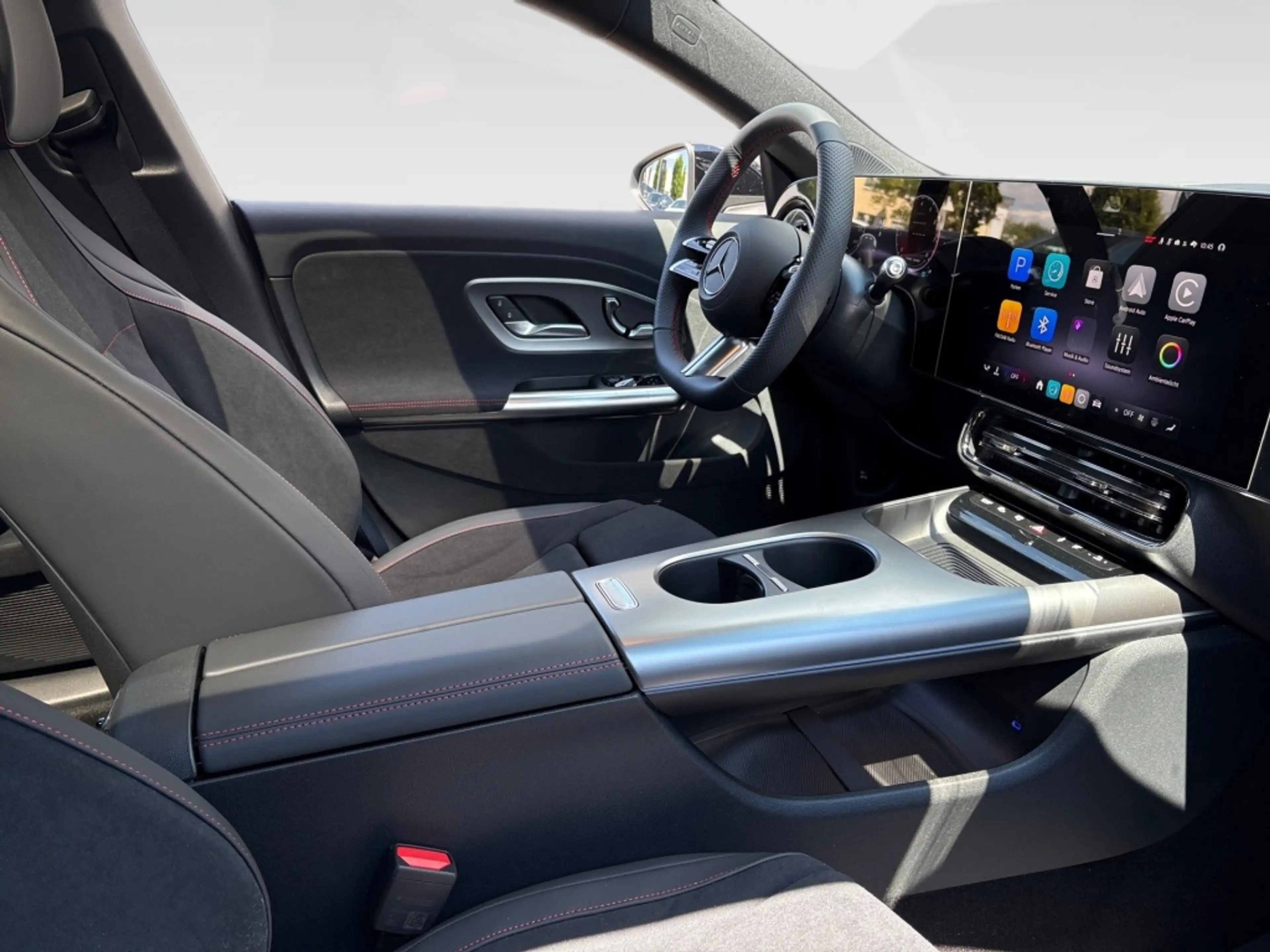 Mercedes-Benz CLA 200 4M AMG-Line+Night+Pano+DISTRONIC+KEYLESS — photo 10