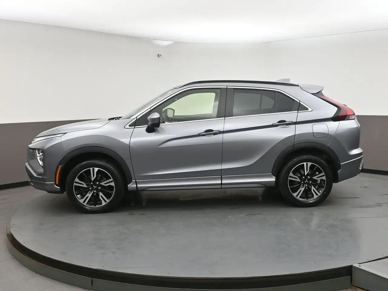 Mitsubishi Eclipse Cross photo Mitsubishi Eclipse Cross